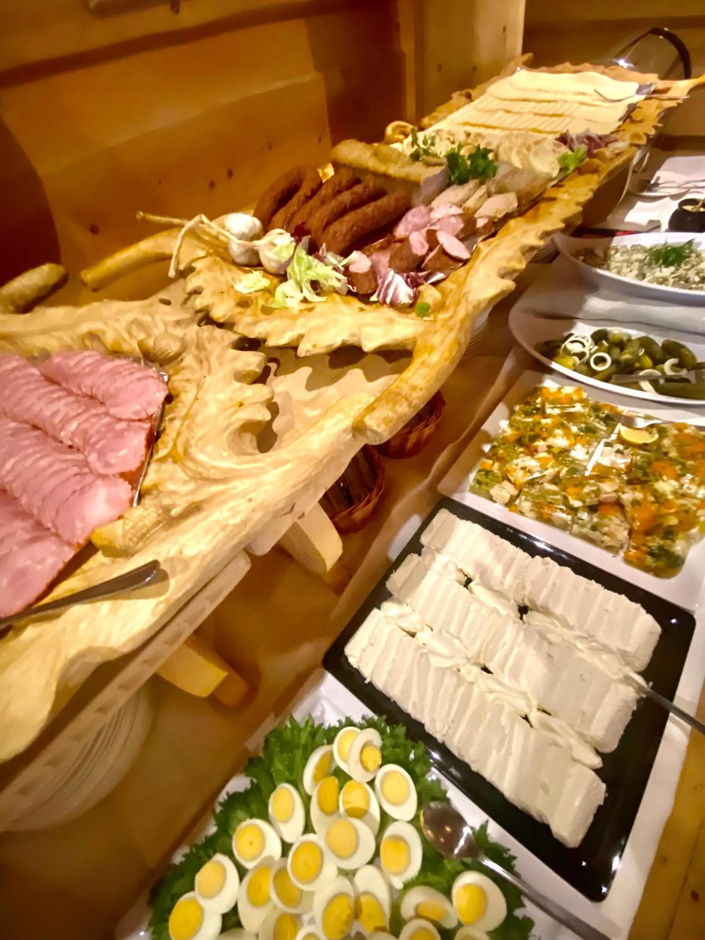 ZAJAZD BIAŁCZAŃSKI Dom Wypoczynkowy Restauracja blisko Stoków Narciarskich