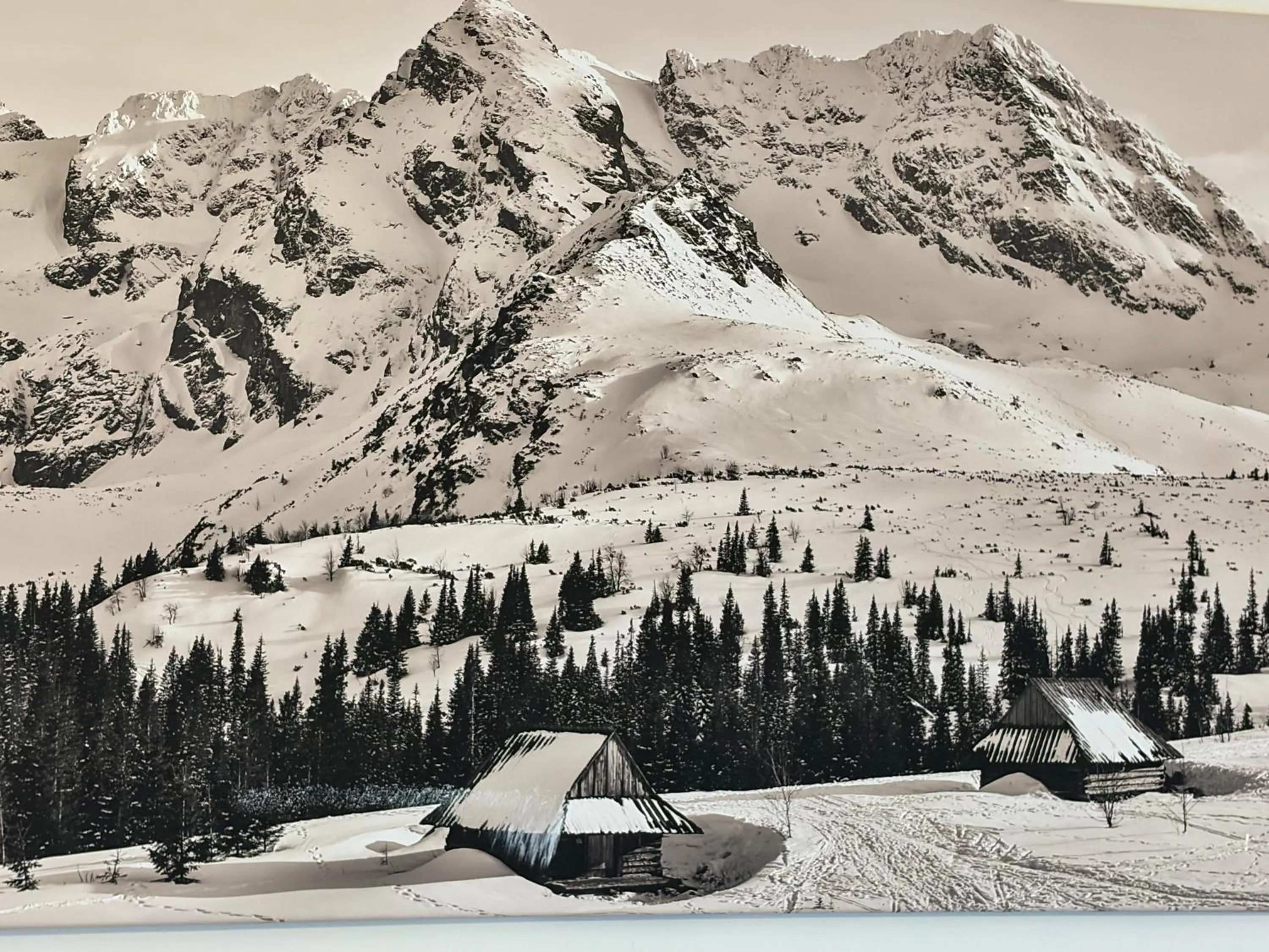 ZAJAZD BIAŁCZAŃSKI Dom Wypoczynkowy Restauracja blisko Stoków Narciarskich