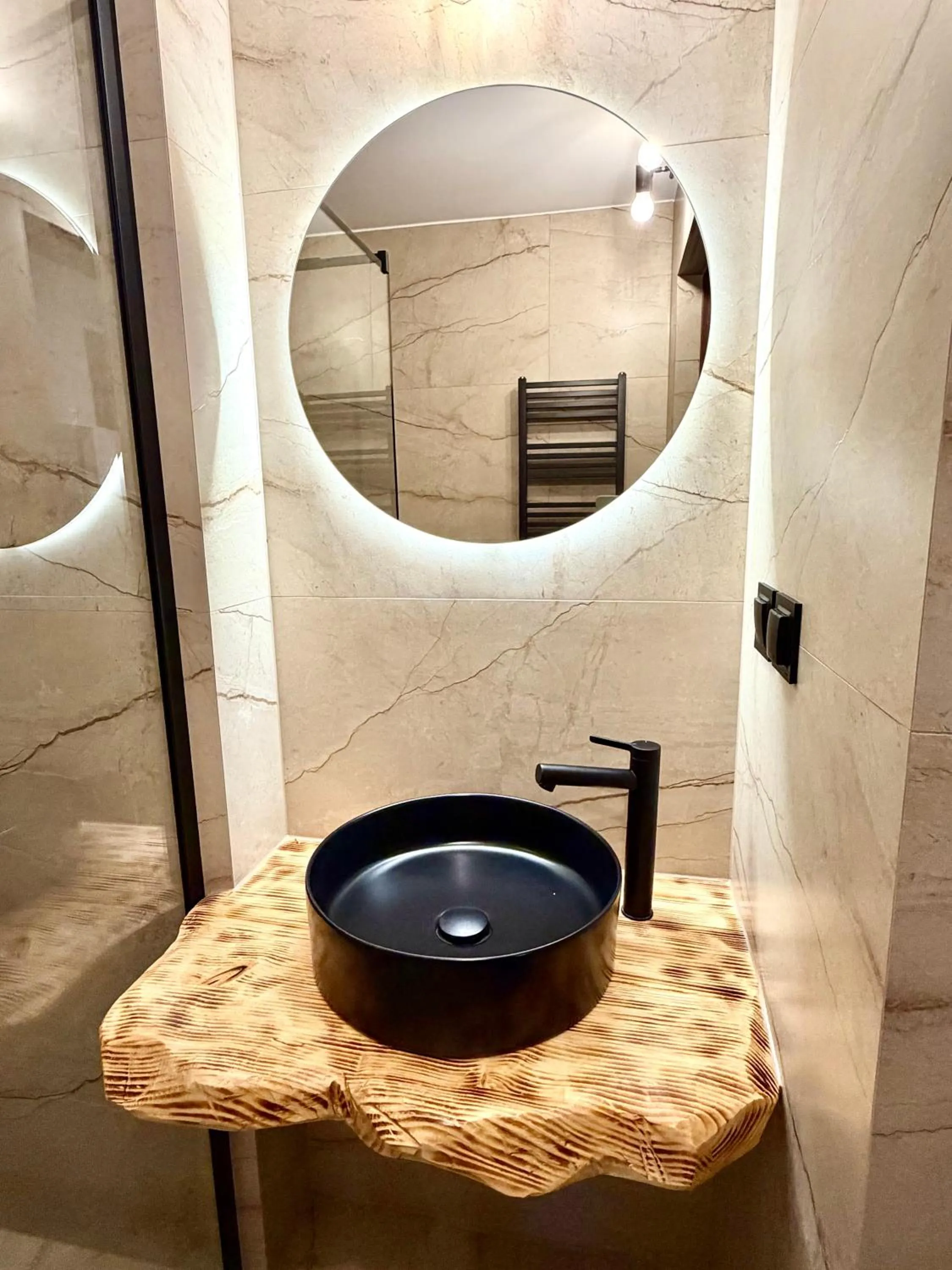 ZAJAZD BIAŁCZAŃSKI Dom Wypoczynkowy Restauracja blisko Stoków Narciarskich