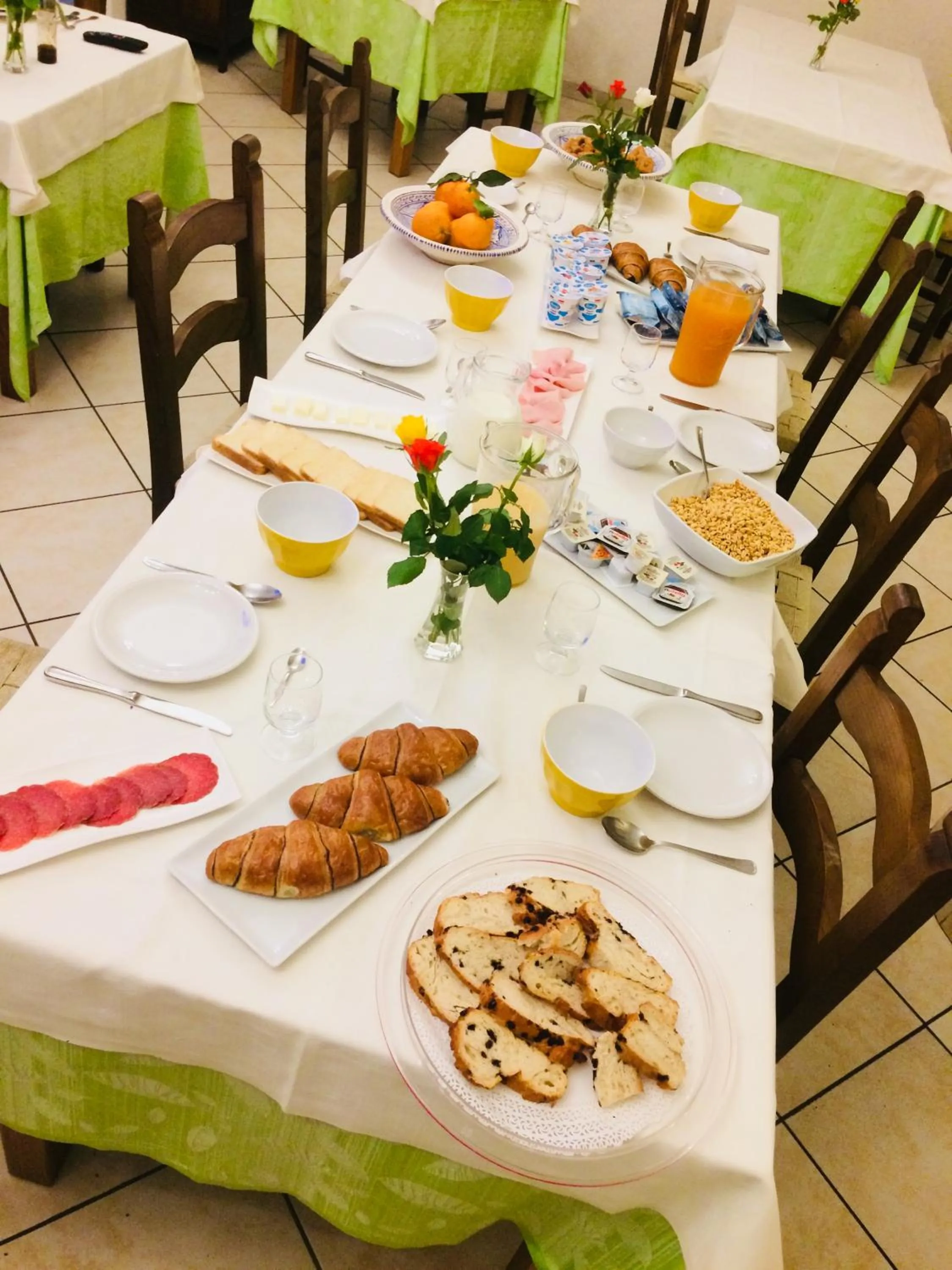 Breakfast in Albergo Hotel Villaggio Ristorante Tanit