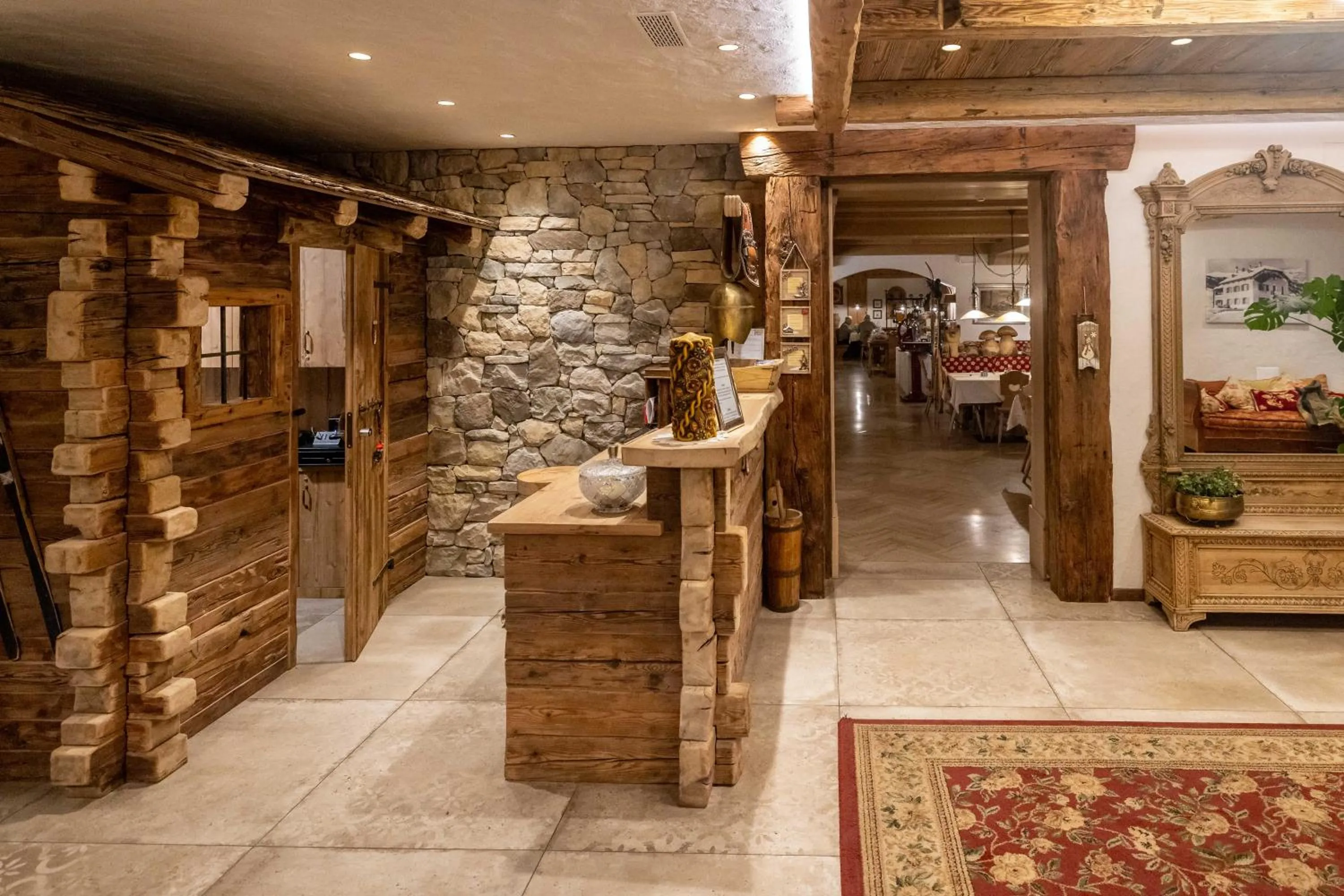 Lobby or reception in Hotel La Montanina