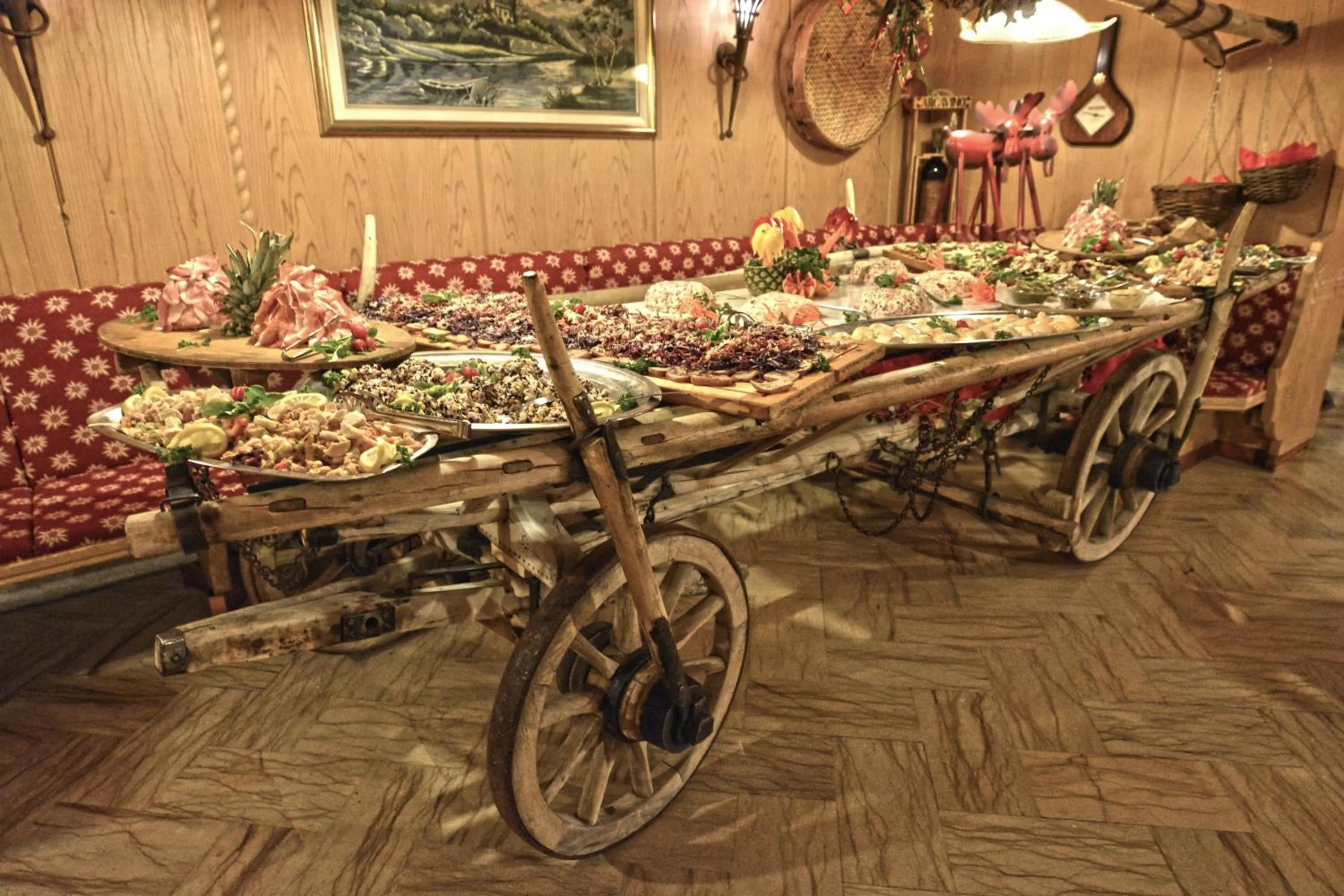 Restaurant/places to eat in Hotel La Montanina