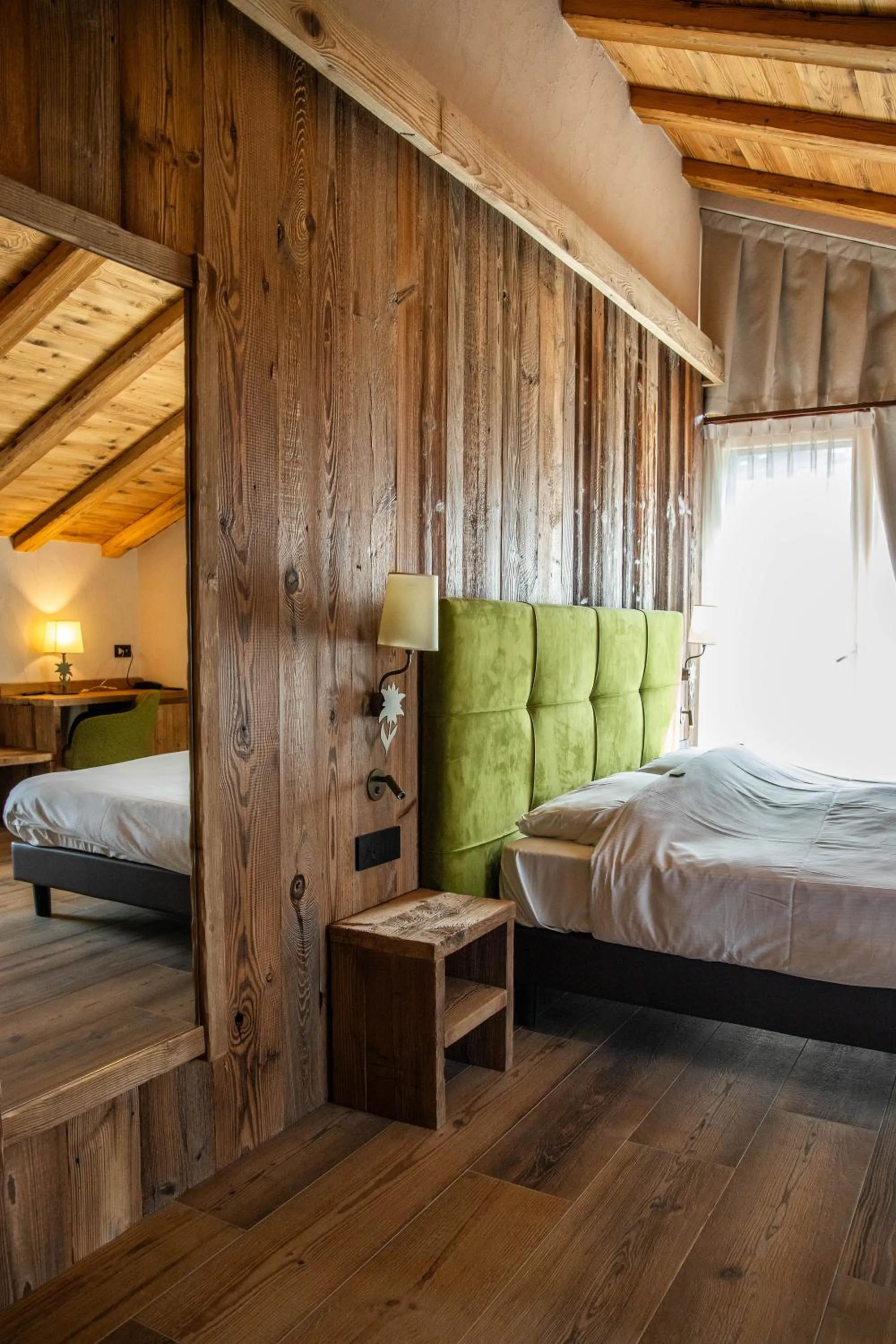 Bedroom, Bed in Hotel La Montanina