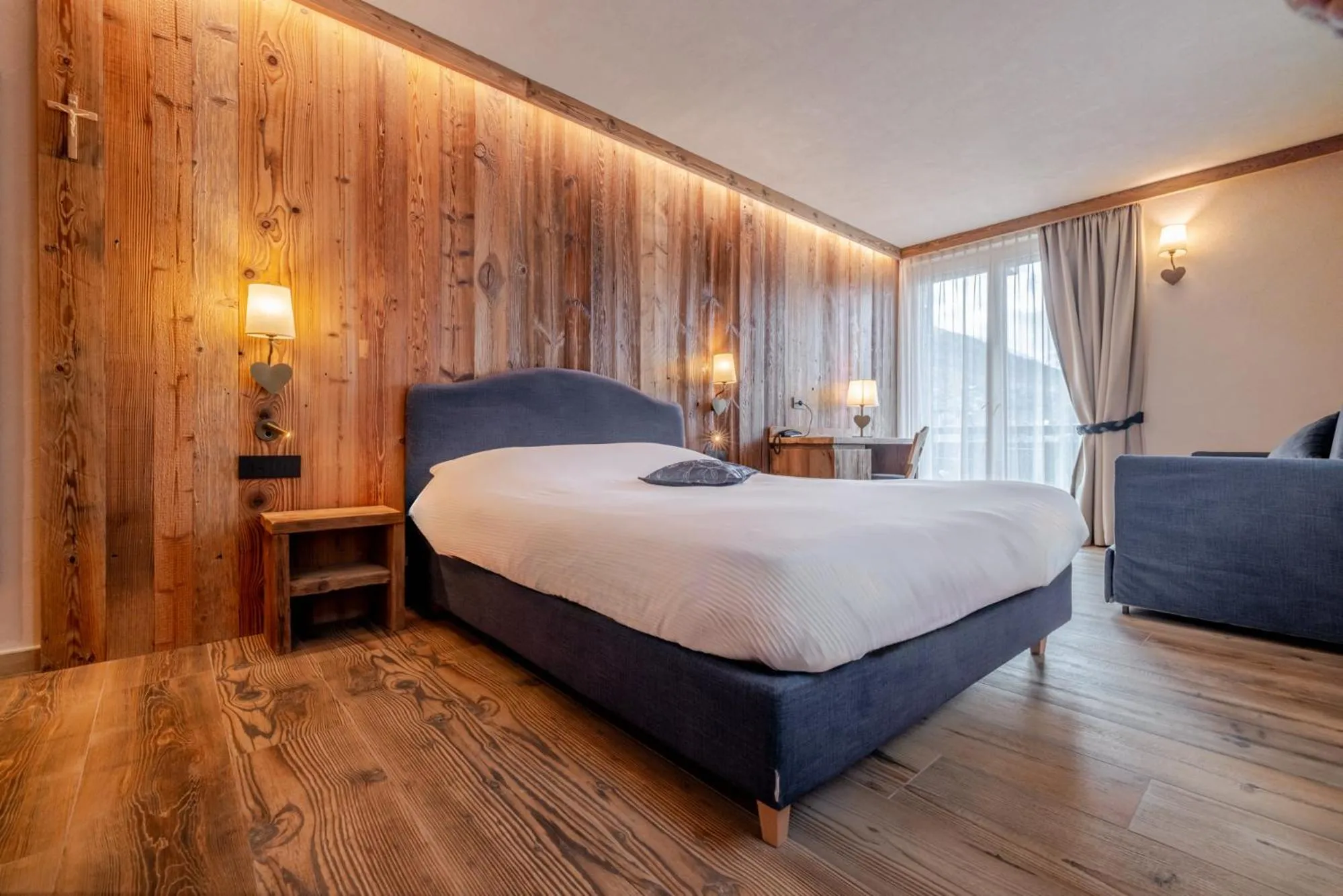 Bedroom, Bed in Hotel La Montanina