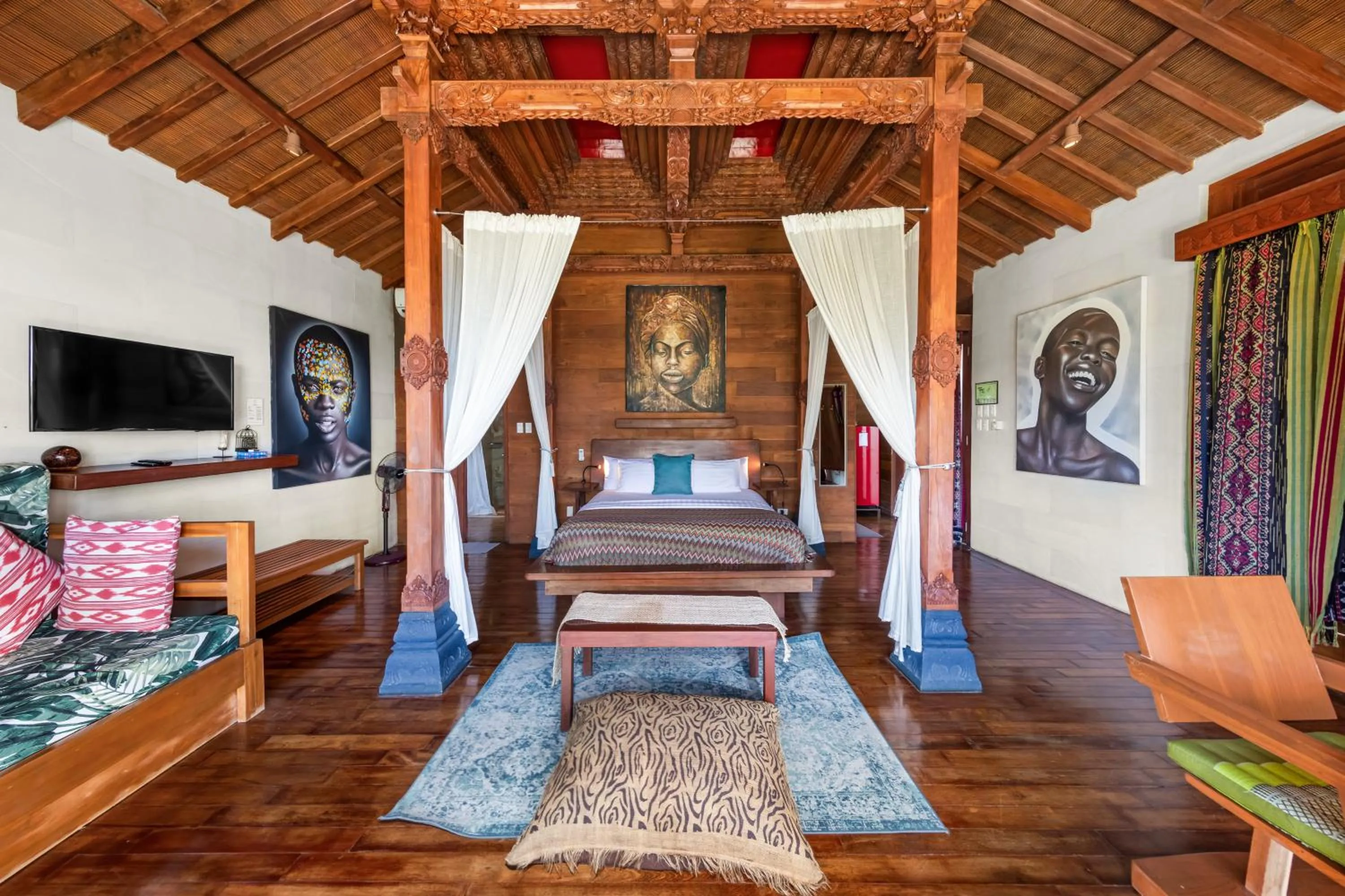 Bed in Karuna El Nido Villas