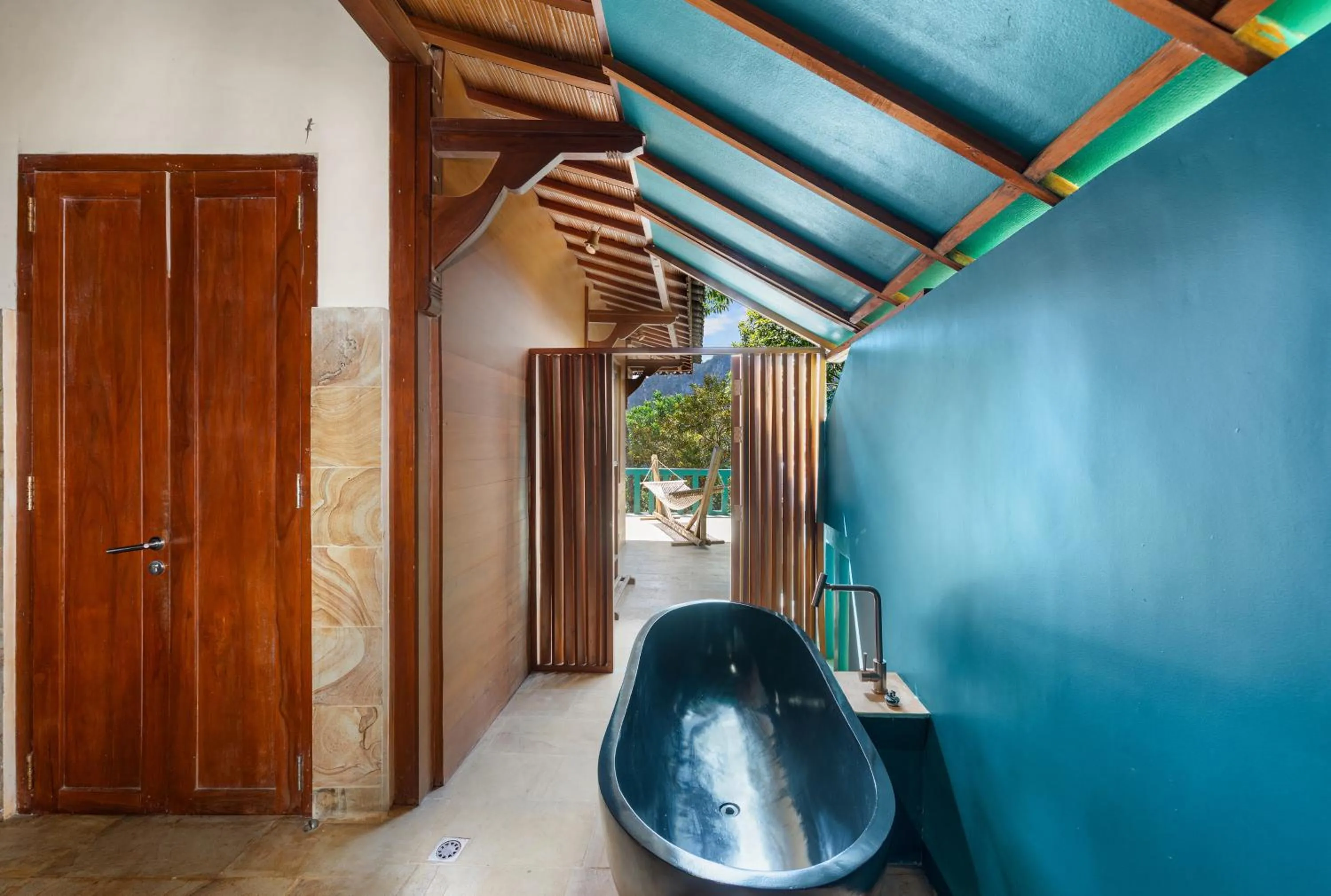 Open Air Bath in Karuna El Nido Villas