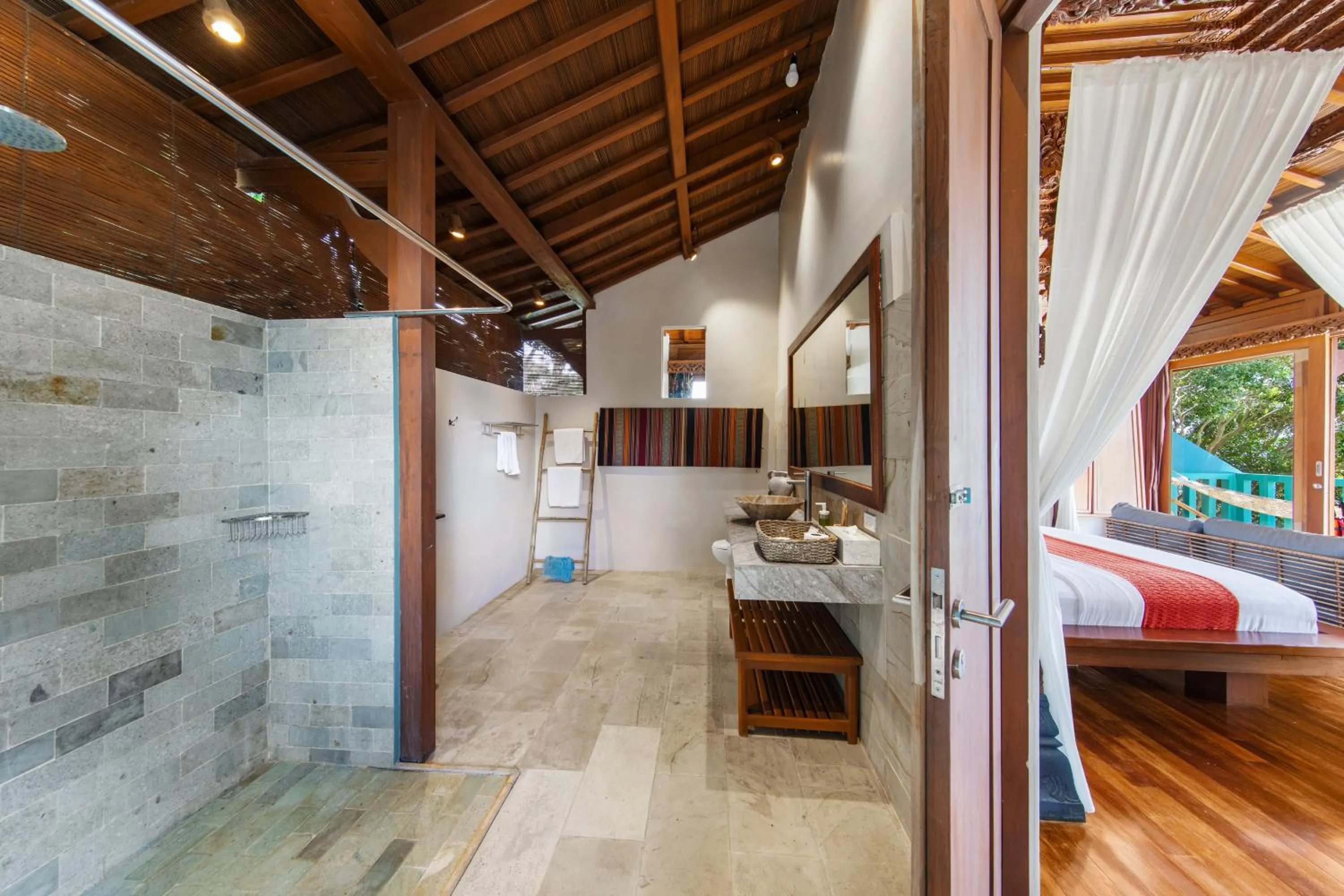 Shower, Bed in Karuna El Nido Villas