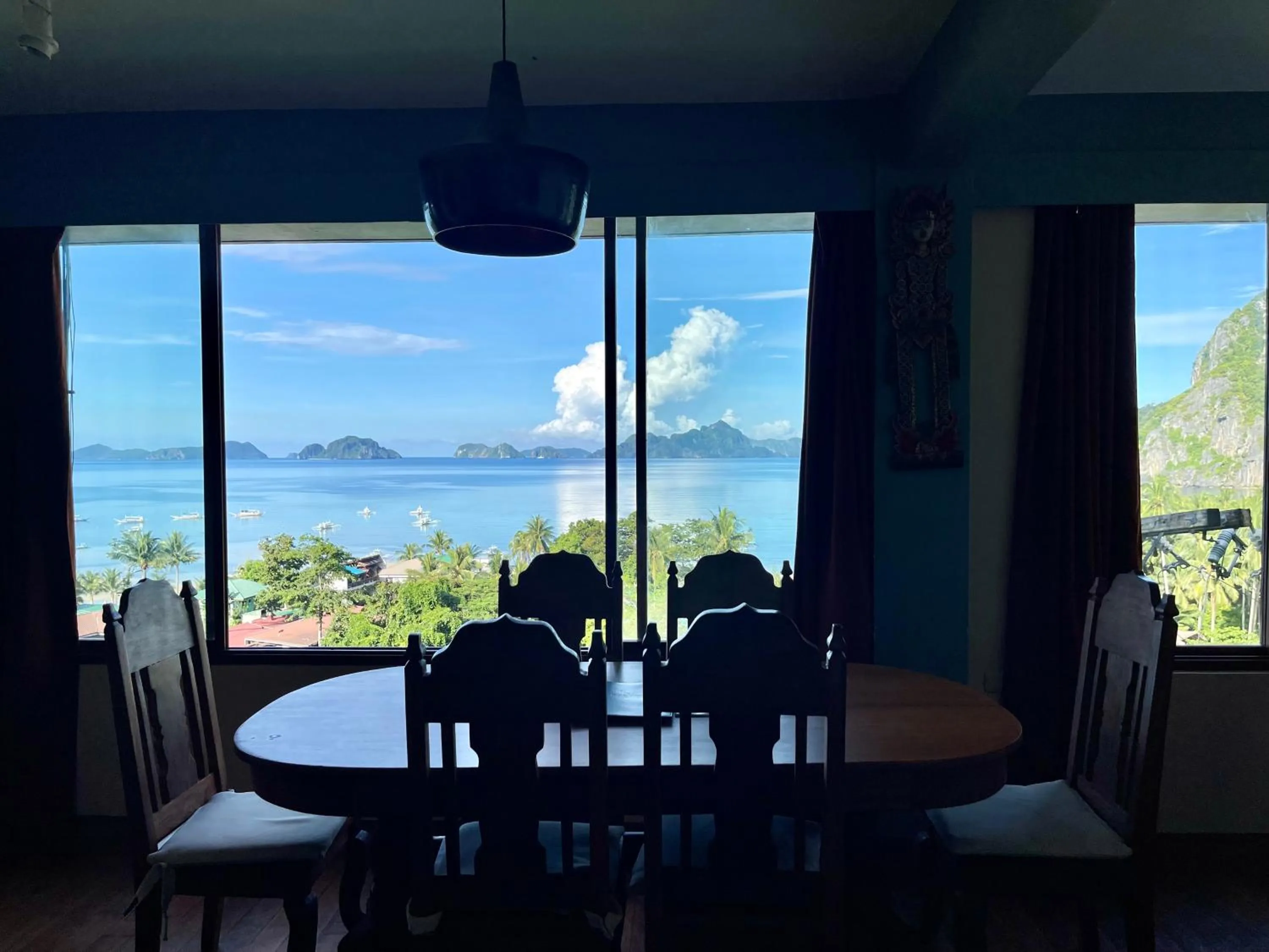 Seating area in Karuna El Nido Villas