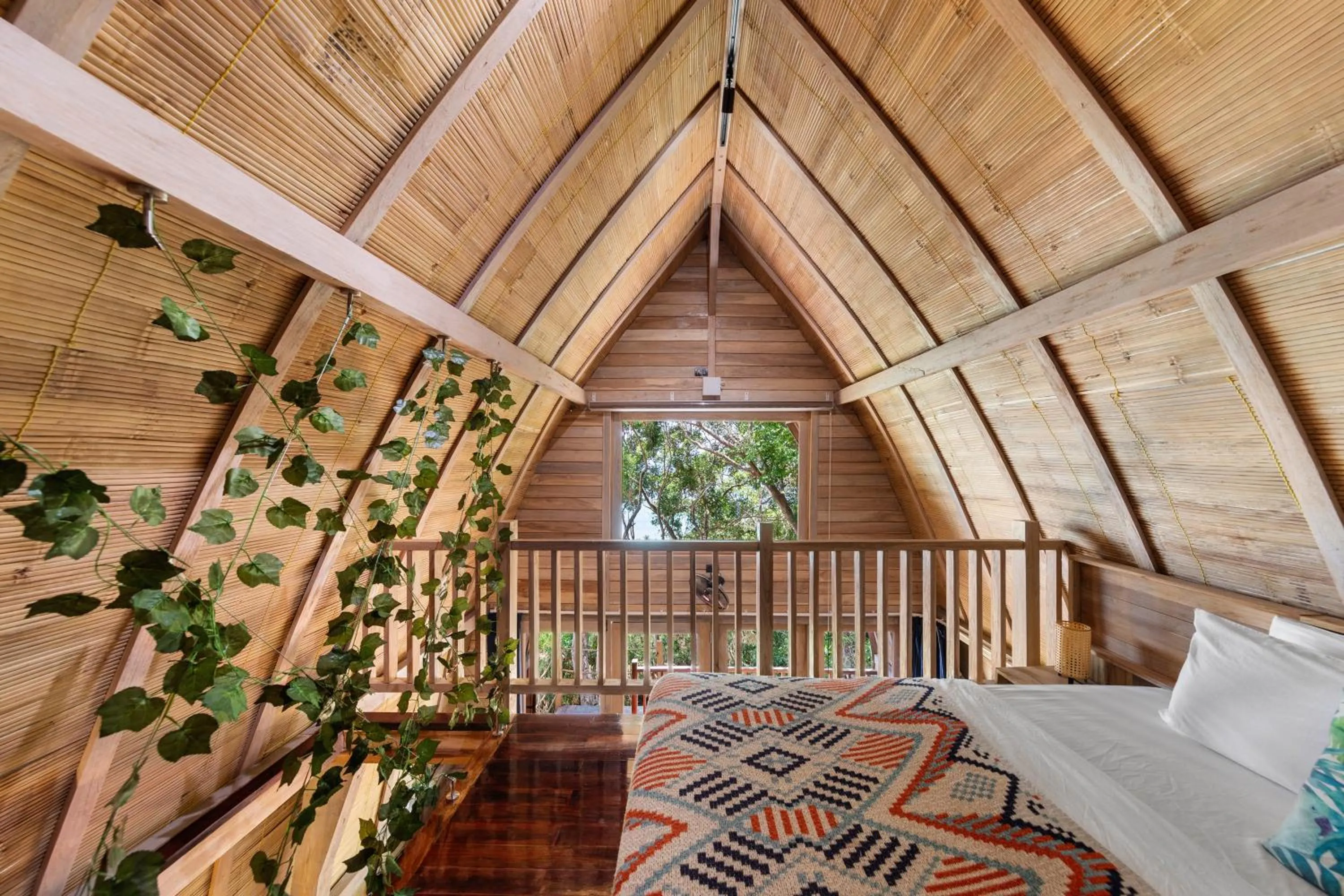 Bed in Karuna El Nido Villas