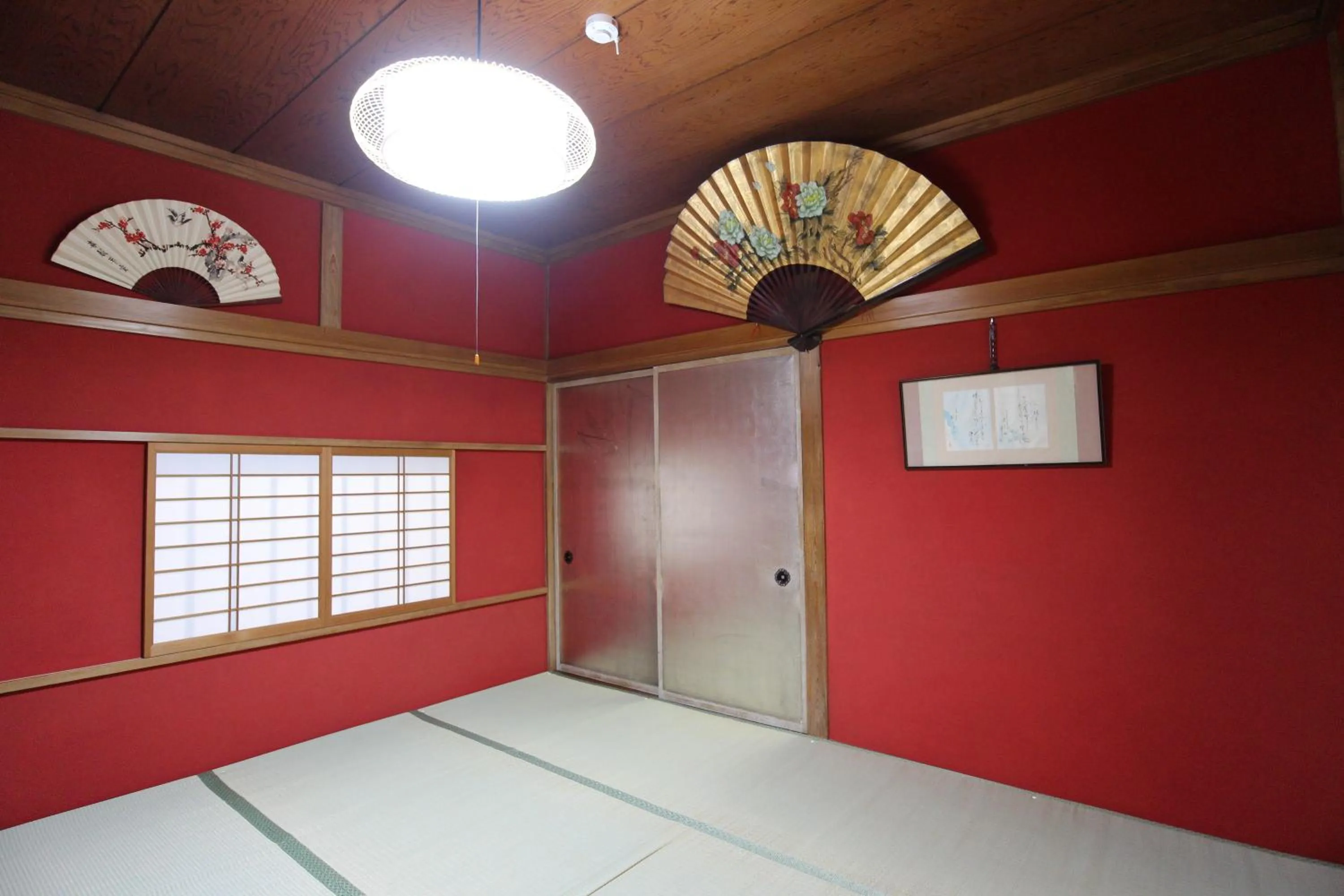 Bed in Maidohaya Fukutatei