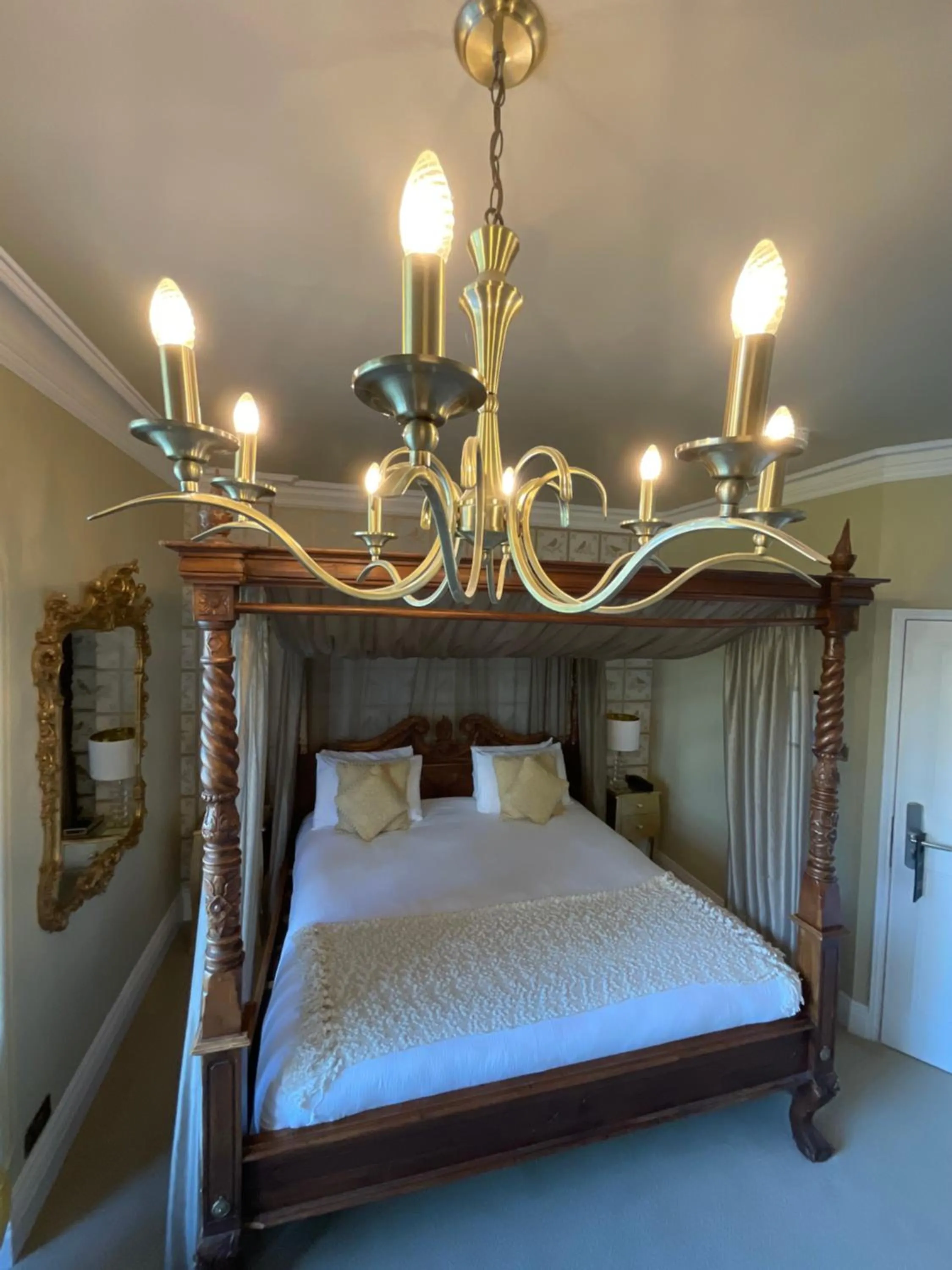 Bed in The Riverside