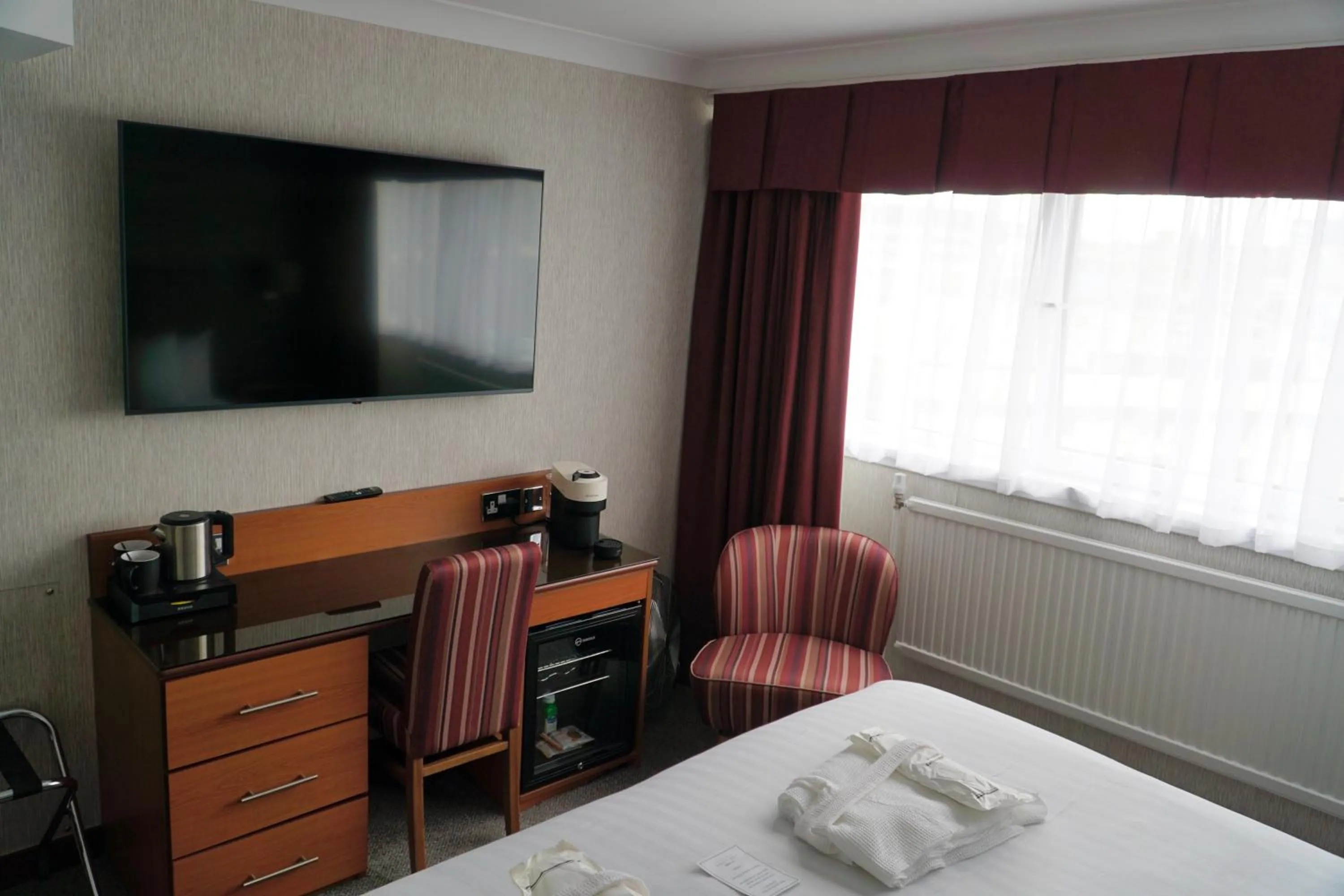 Bedroom, Bed in The Liner at Liverpool