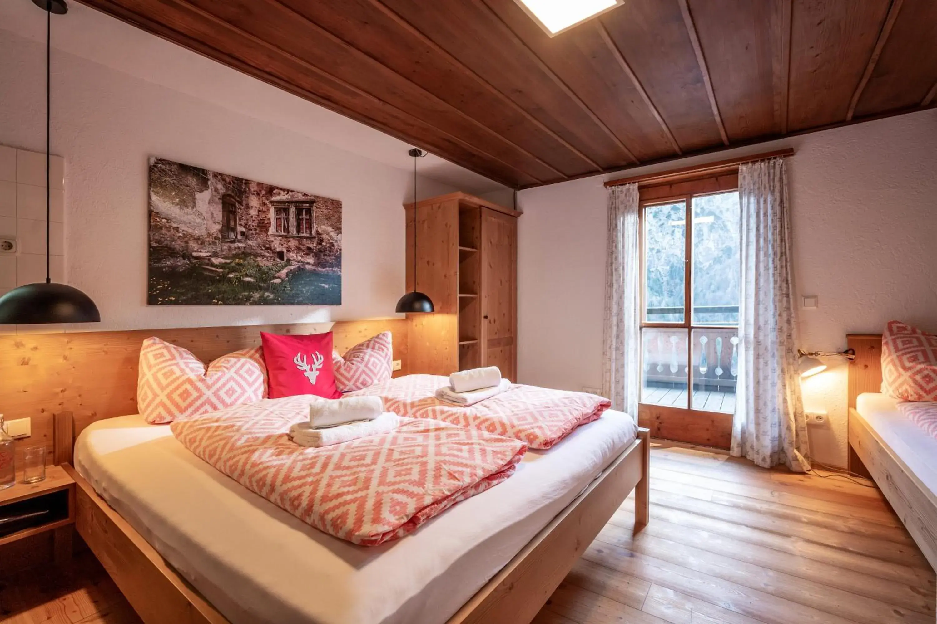 Double Room with Balcony in Berg'k'hof Kaisertal - Alpine Hideaway Double Room with Balcony in Berg'k'hof Kaisertal - Alpine Hideaway