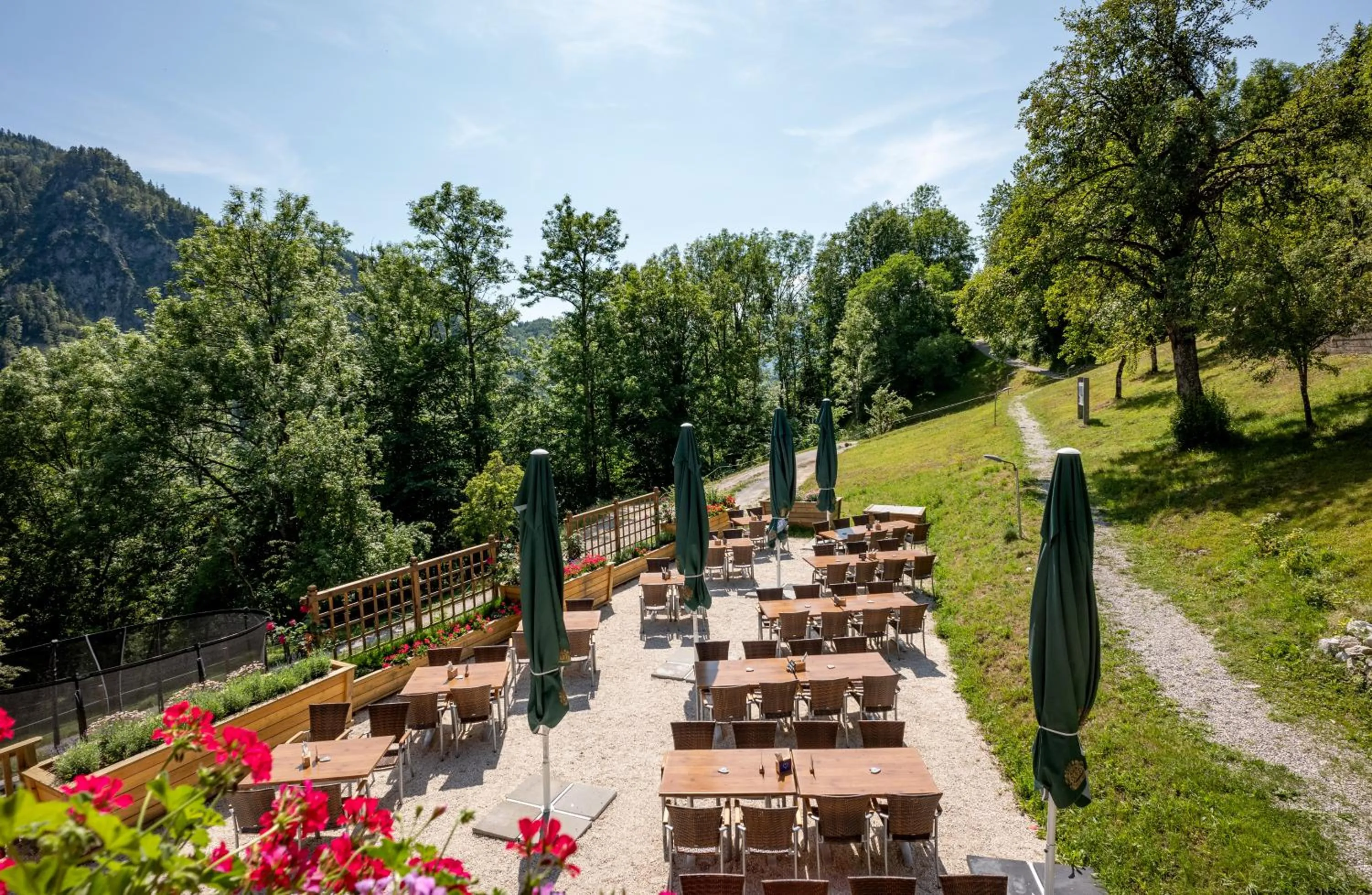 Garden in Berg'k'hof Kaisertal - Alpine Hideaway