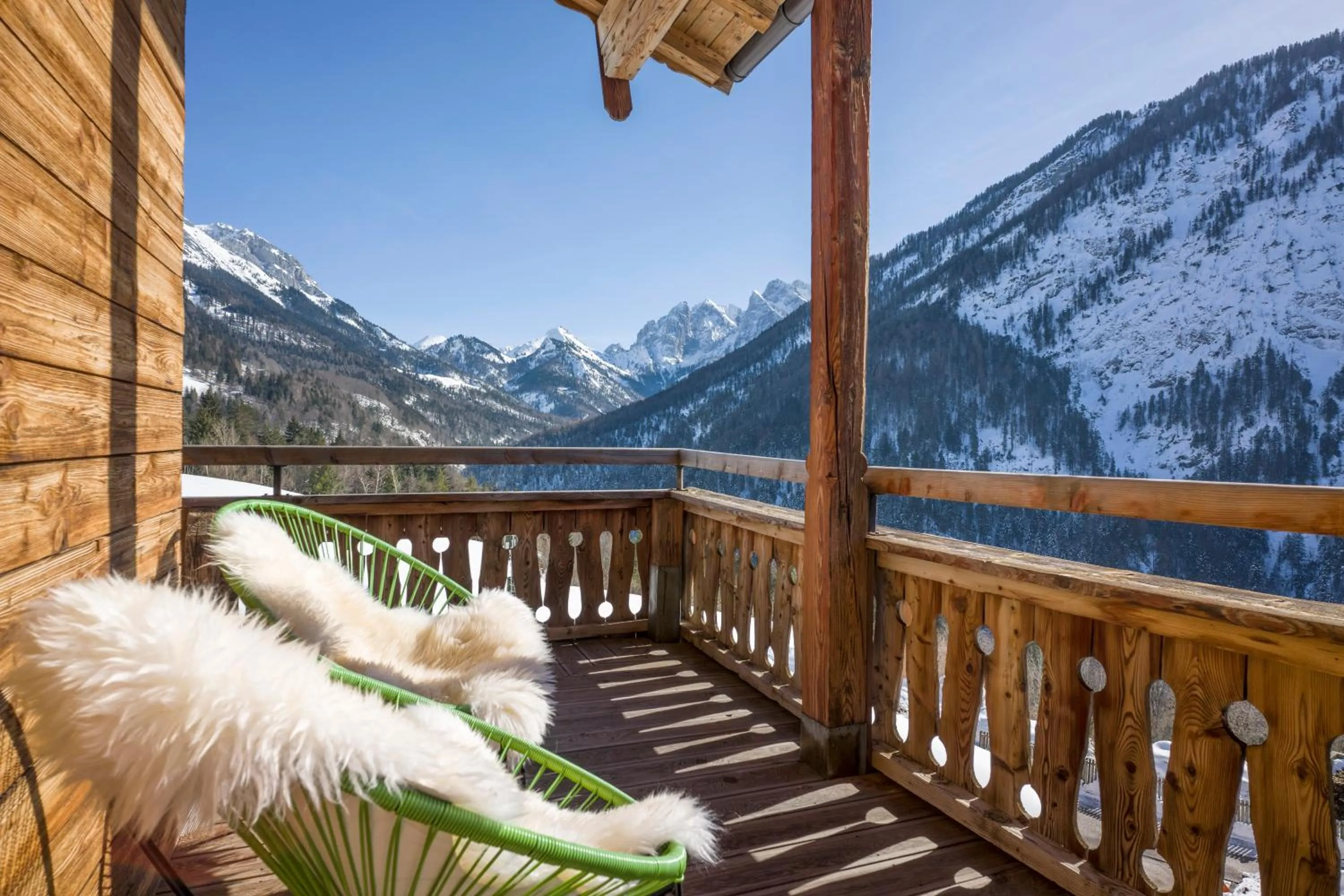 Winter in Berg'k'hof Kaisertal - Alpine Hideaway