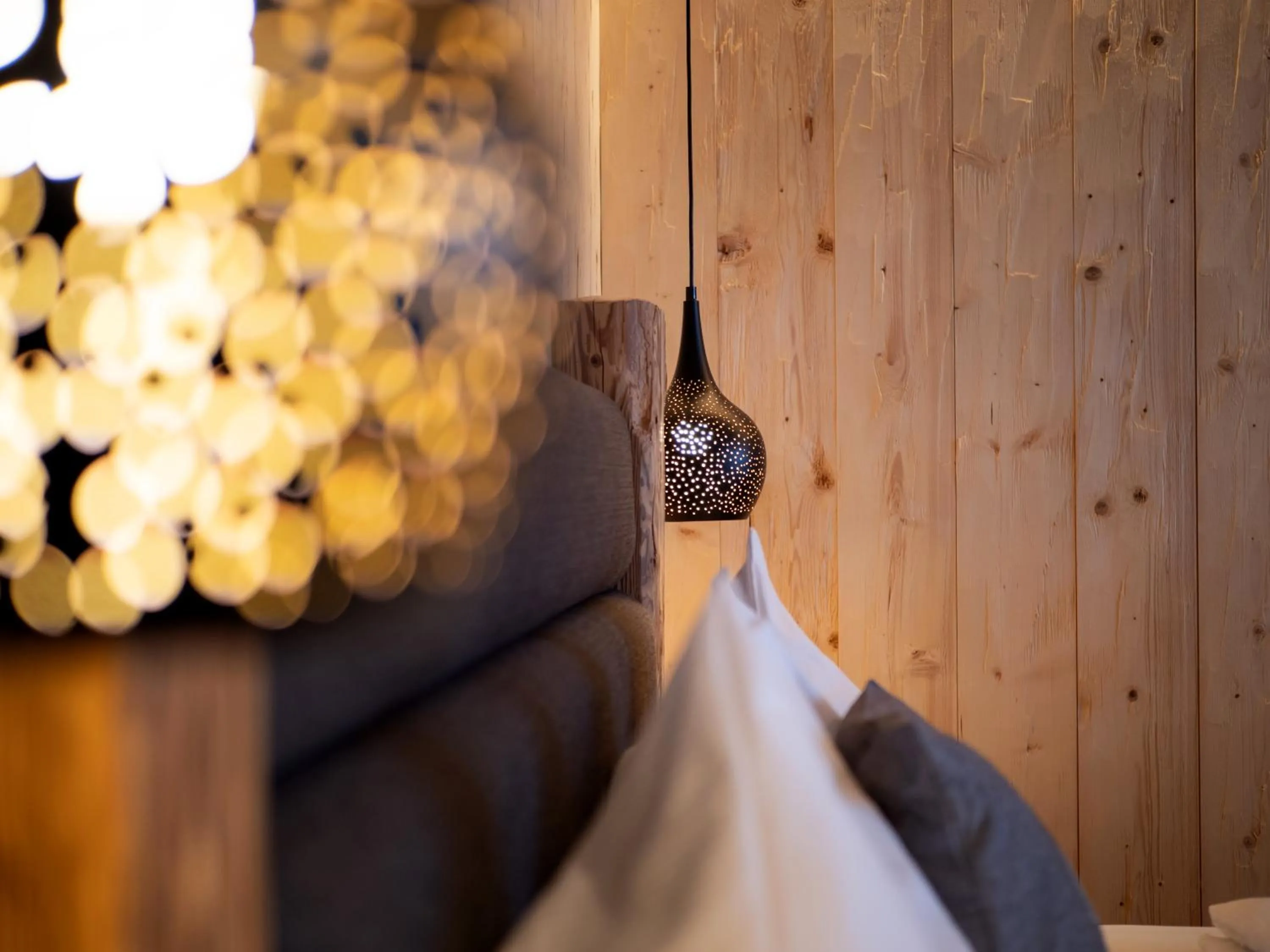 Bed in Berg'k'hof Kaisertal - Alpine Hideaway