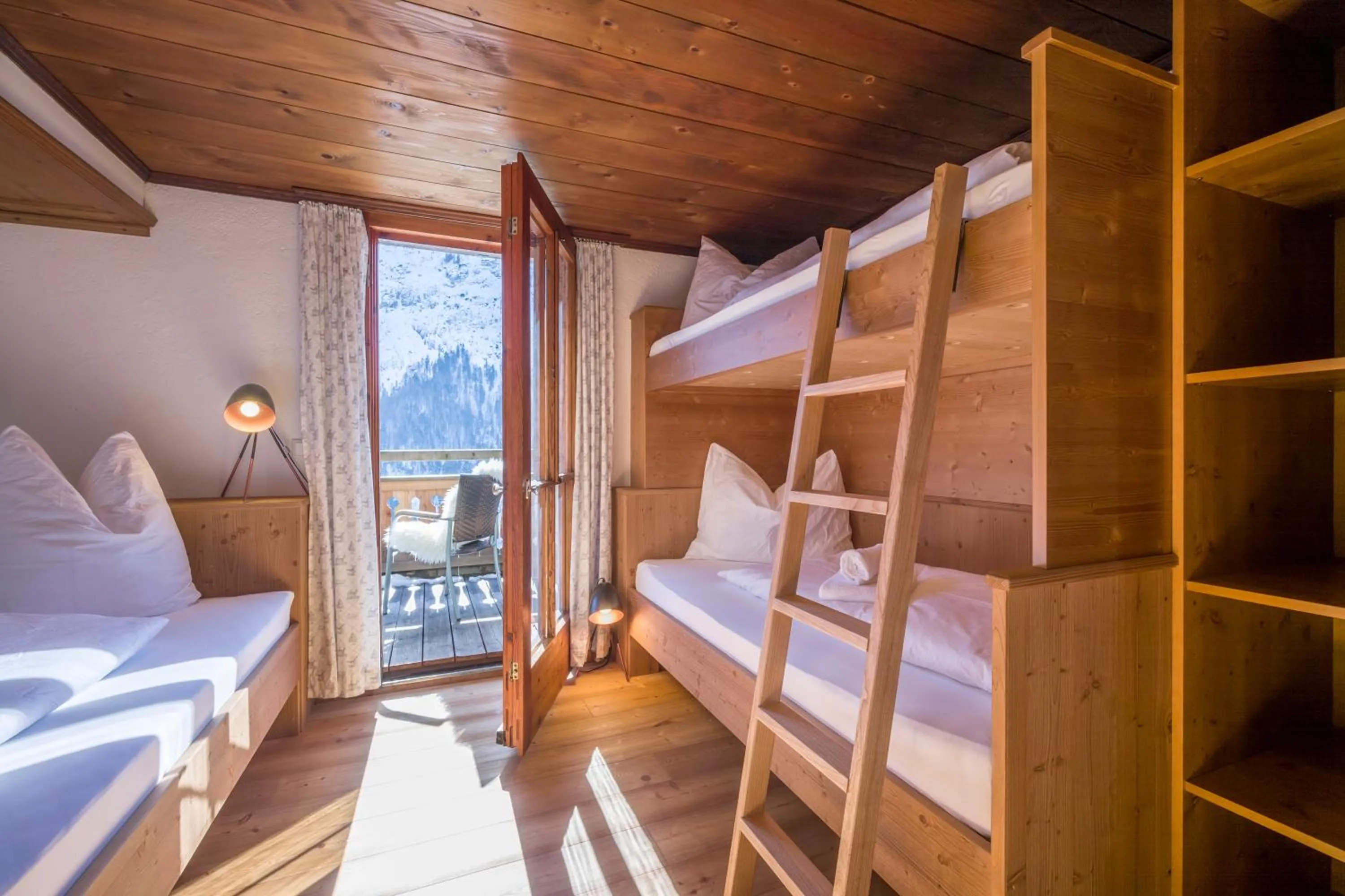 Photo of the whole room, Bed in Berg'k'hof Kaisertal - Alpine Hideaway