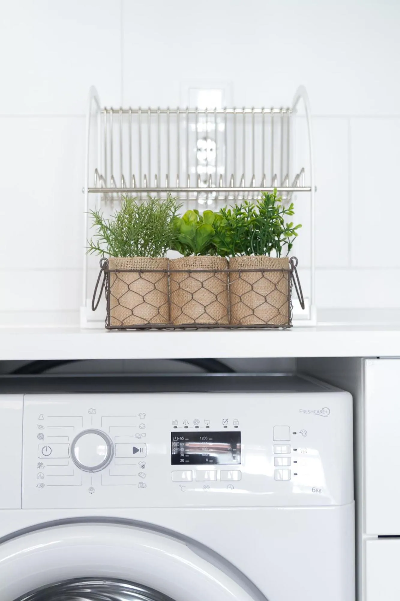 Decorative detail, Kitchen/Kitchenette in El Faro de Pepa by Como en Casa