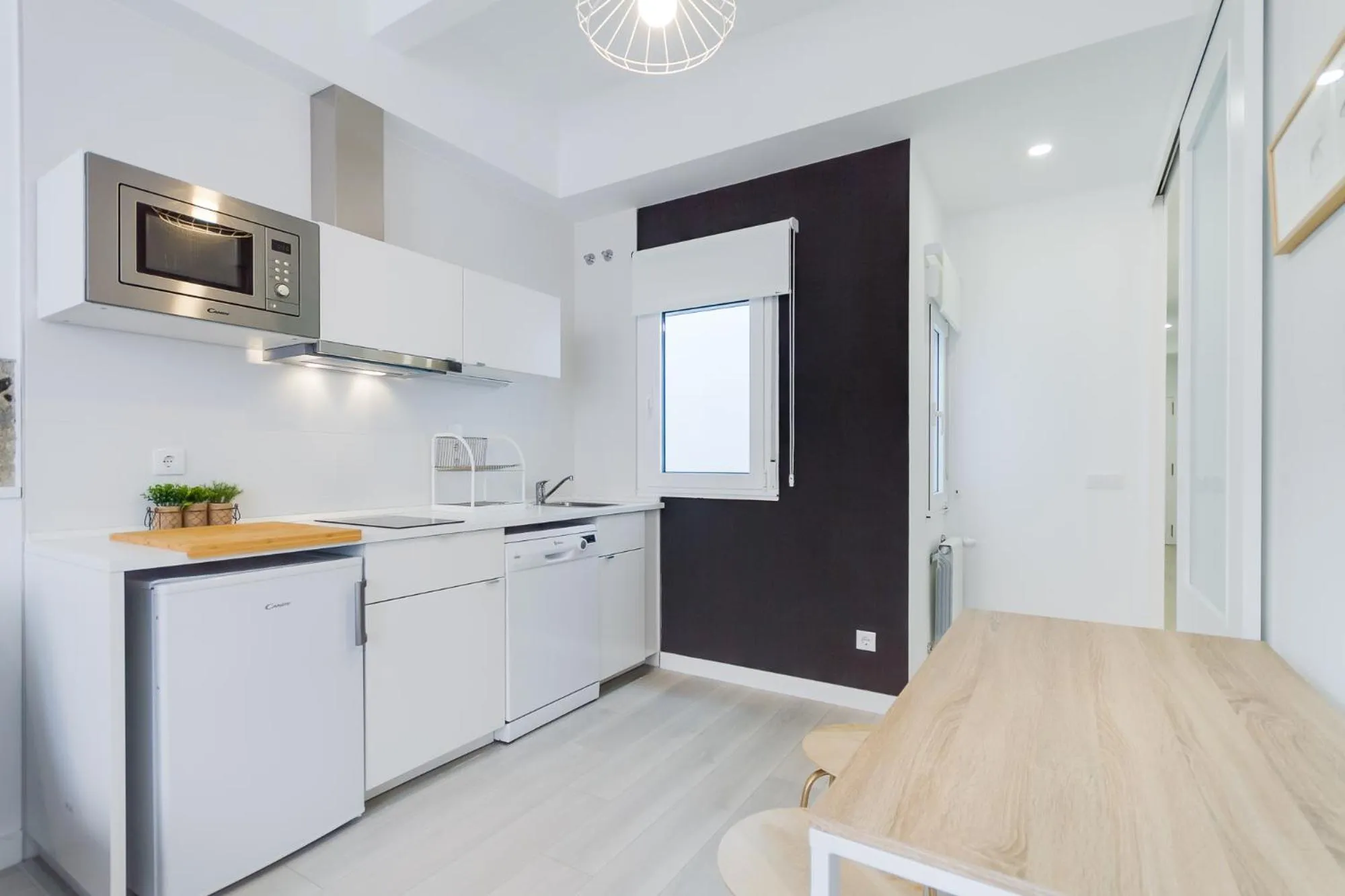 Kitchen or kitchenette, Kitchen/Kitchenette in El Faro de Pepa by Como en Casa