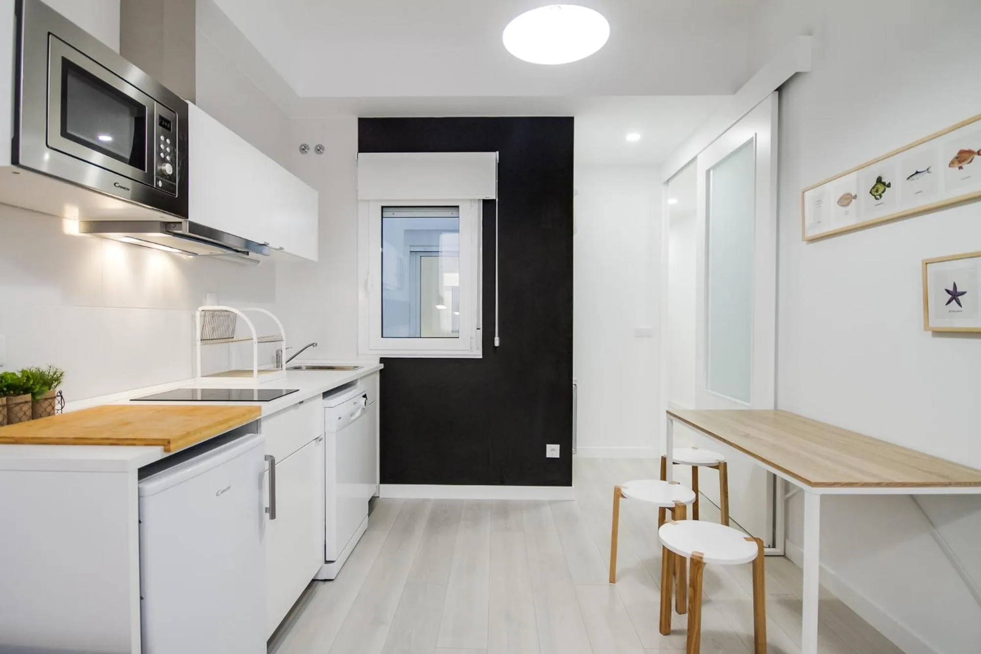 Kitchen or kitchenette, Kitchen/Kitchenette in El Faro de Pepa by Como en Casa