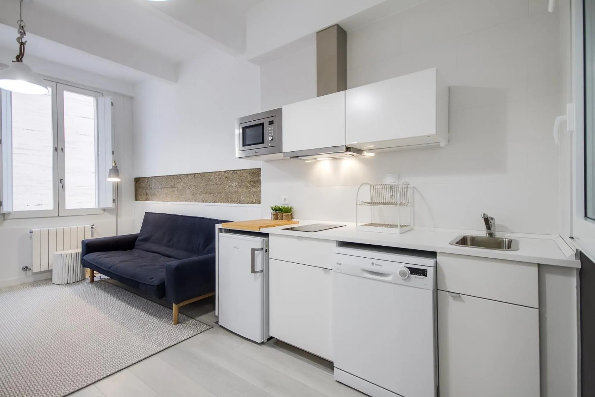 Kitchen or kitchenette, Kitchen/Kitchenette in El Faro de Pepa by Como en Casa