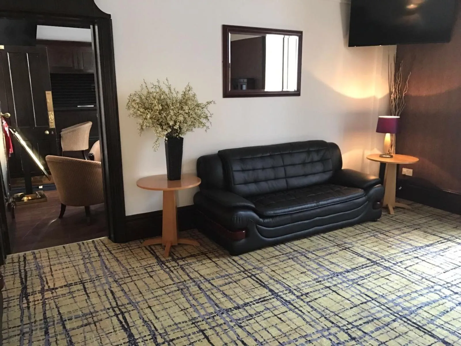 Seating area in Harefield Manor Hotel