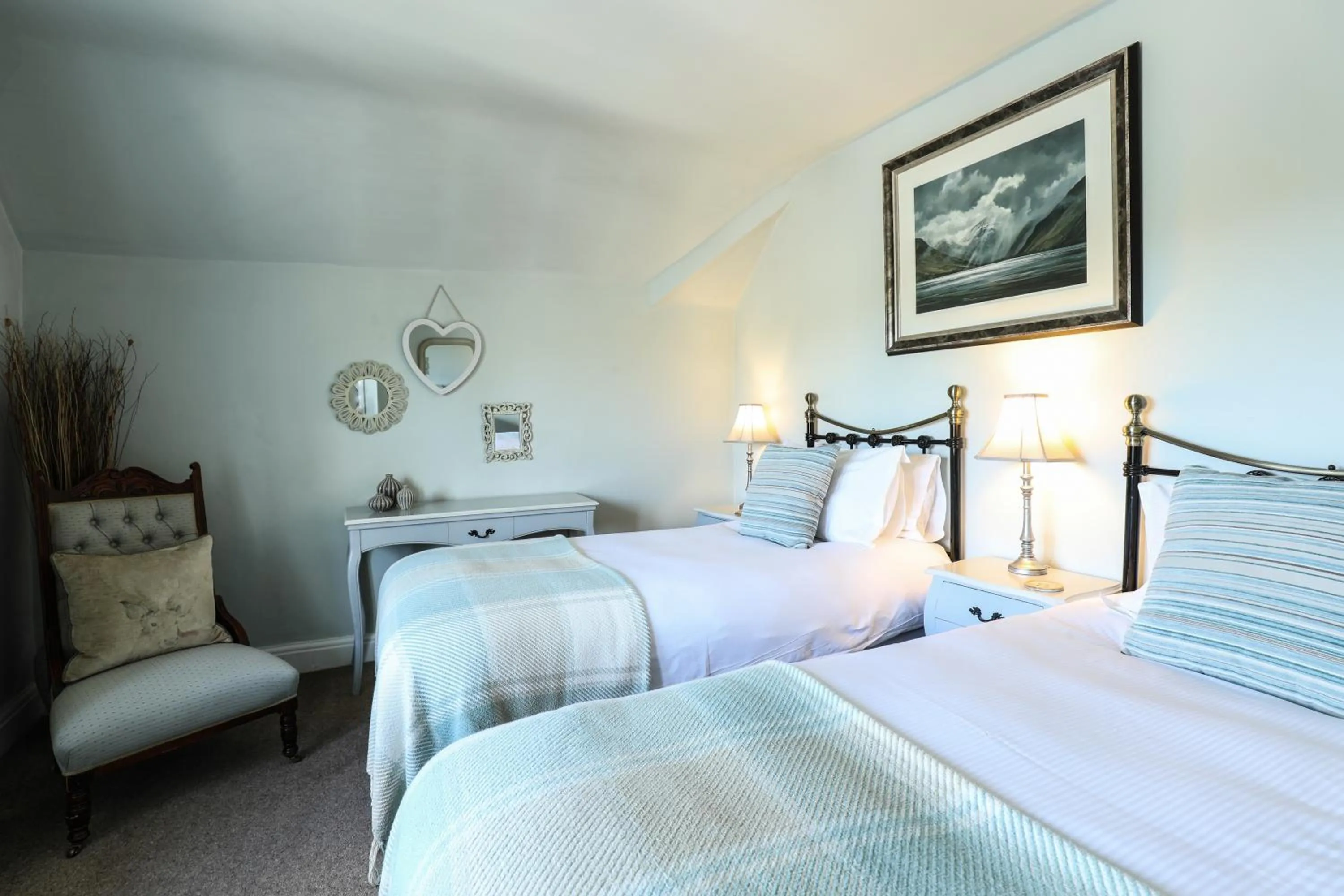 Bed in The Black Swan