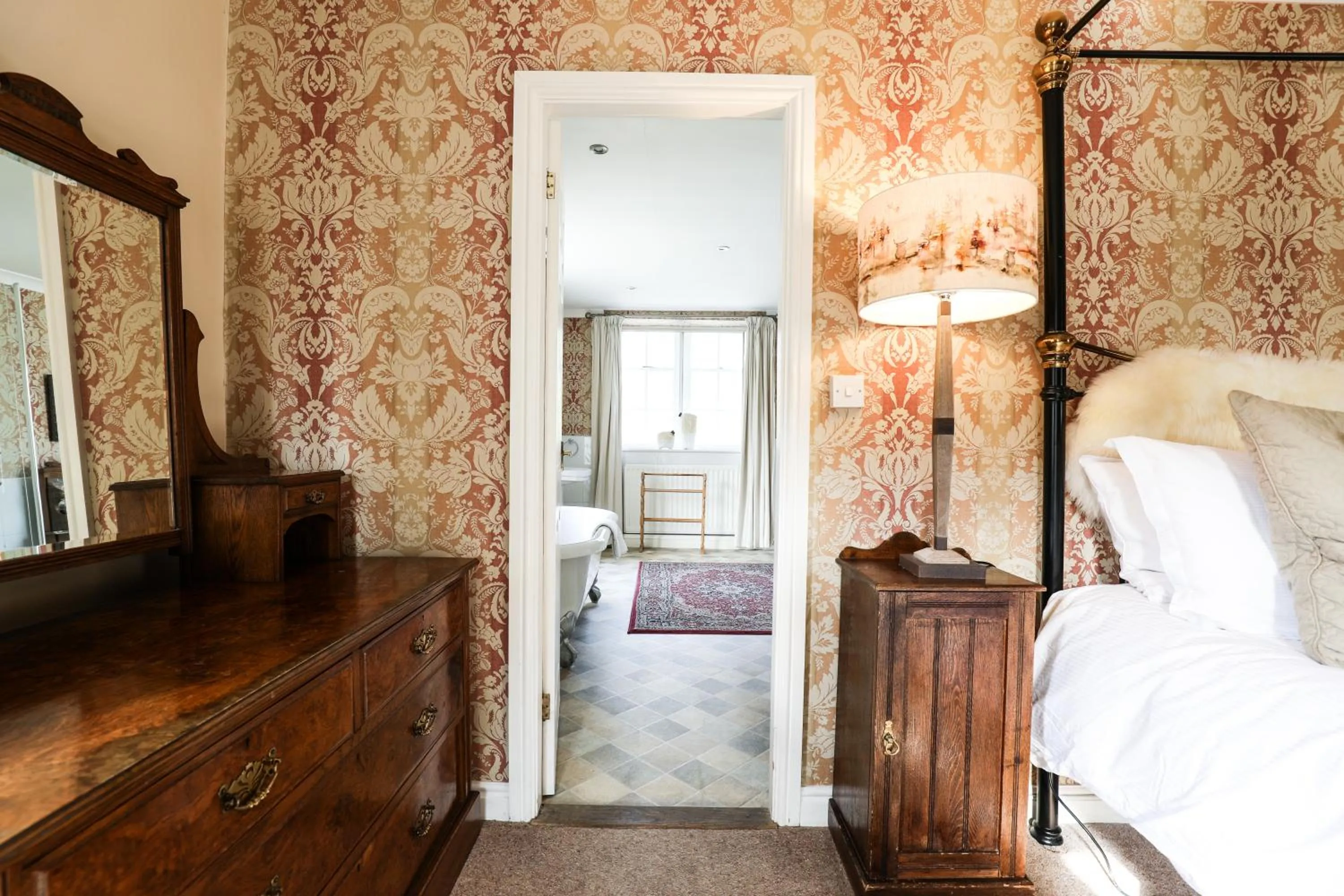 Bed in The Black Swan