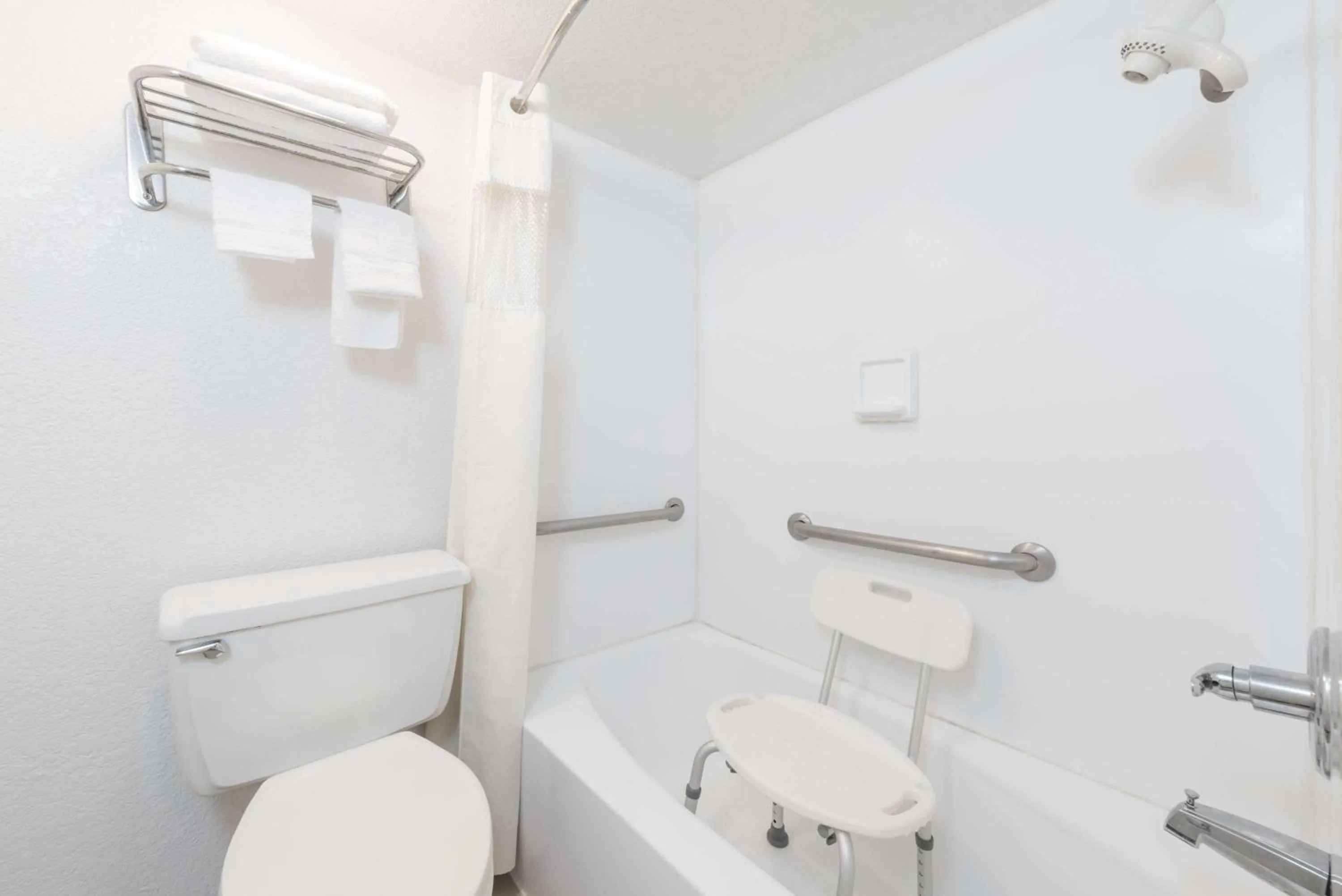 Photo of the whole room, Bathroom in Relax Inn Mineral Wells