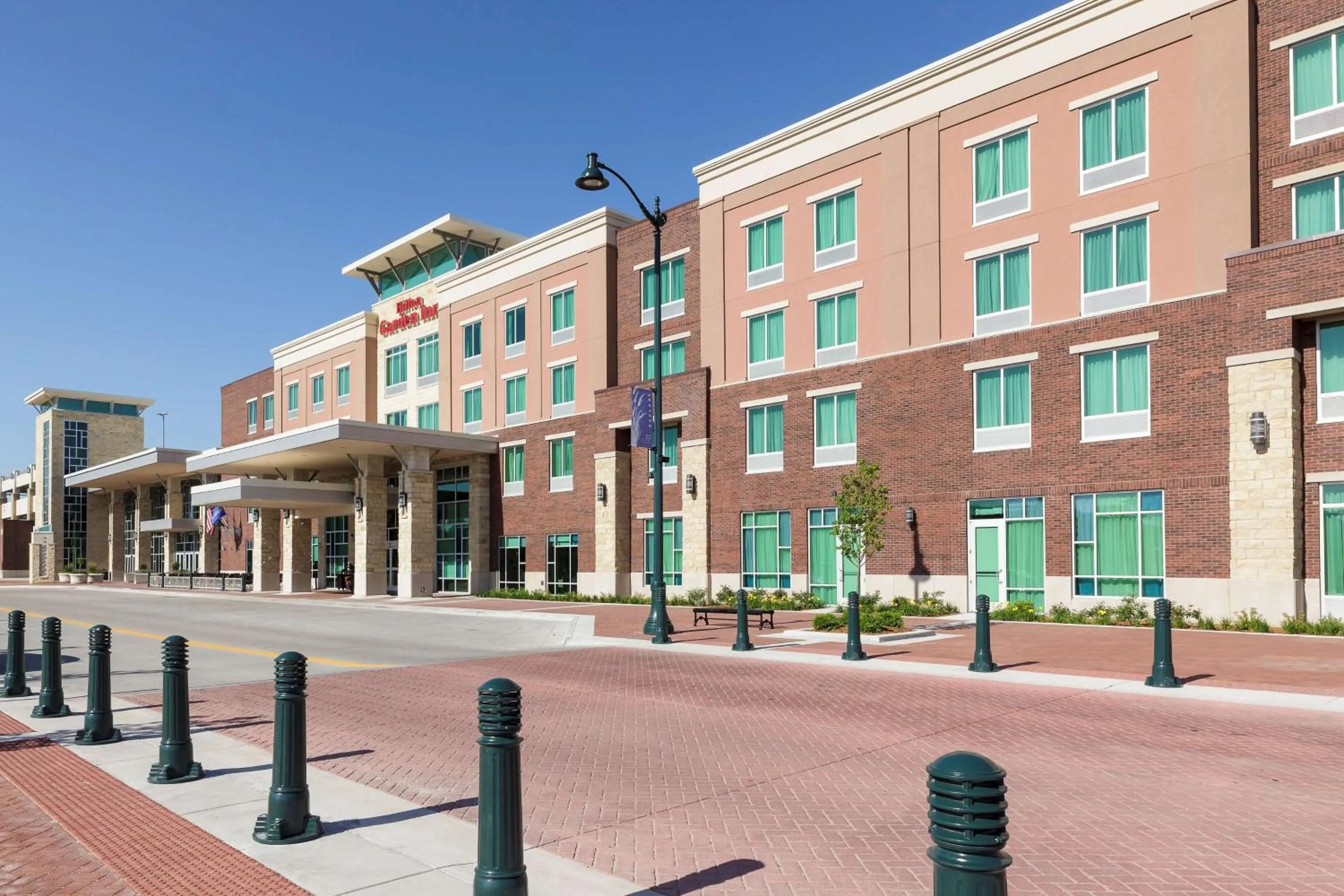 Property building in Hilton Garden Inn Manhattan Kansas