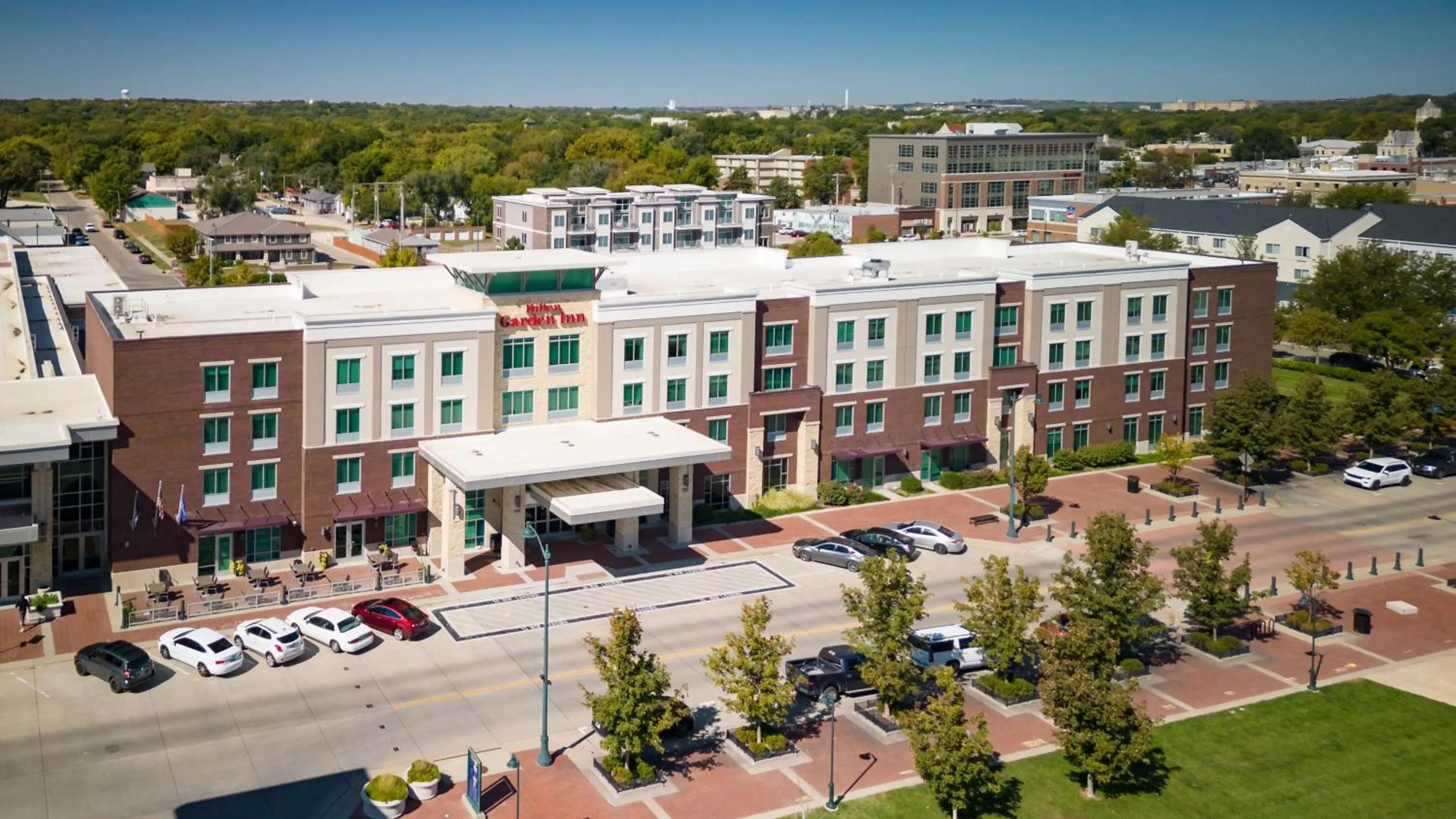 Property building in Hilton Garden Inn Manhattan Kansas