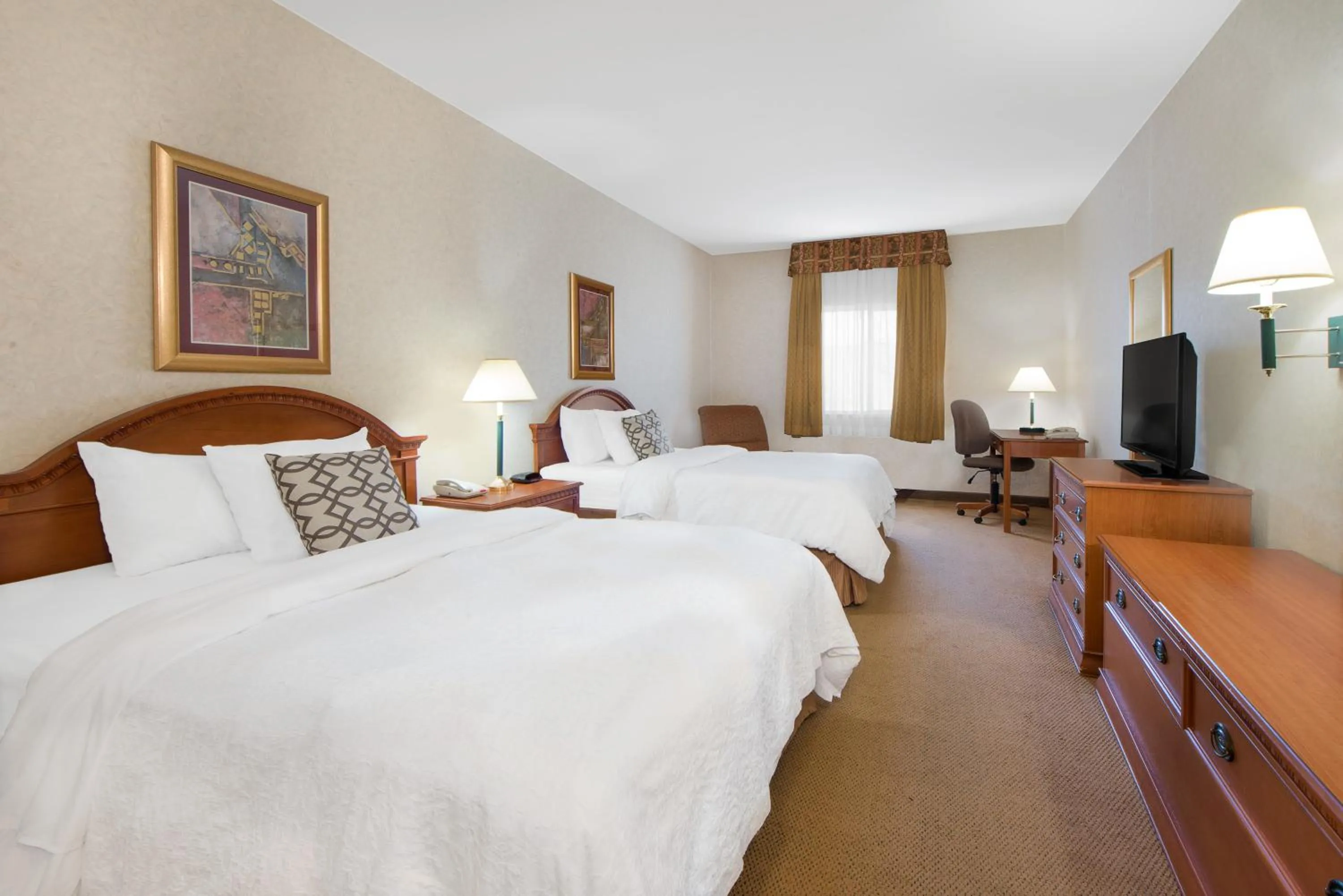 Queen Room with Two Queen Beds and Bath Tub - Mobility/Hearing Accessible - Non-Smoking in Spark by Hilton Dumas