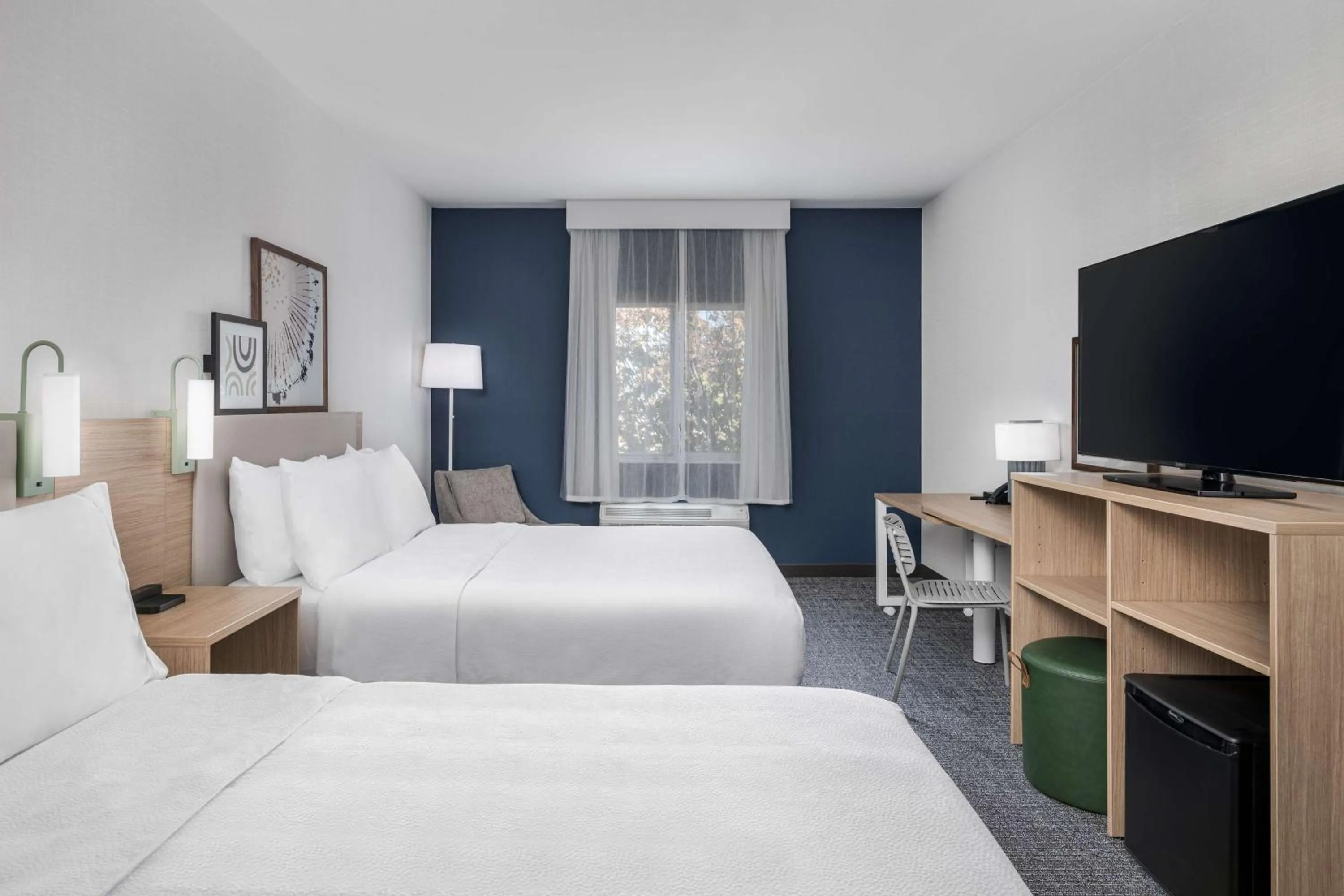 Bed in Spark by Hilton Dumas