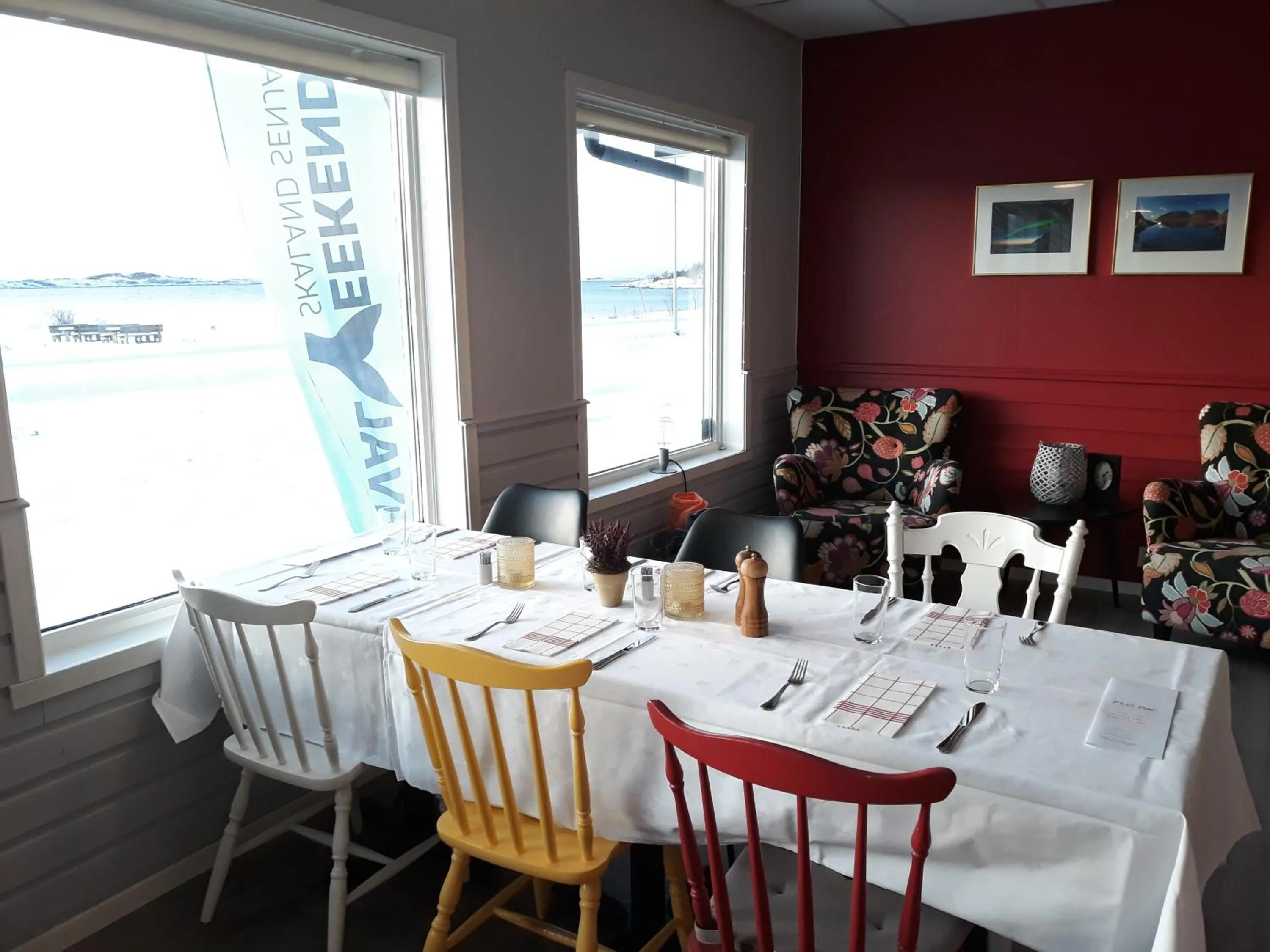 Restaurant/places to eat in Skagi Bed & Lodge