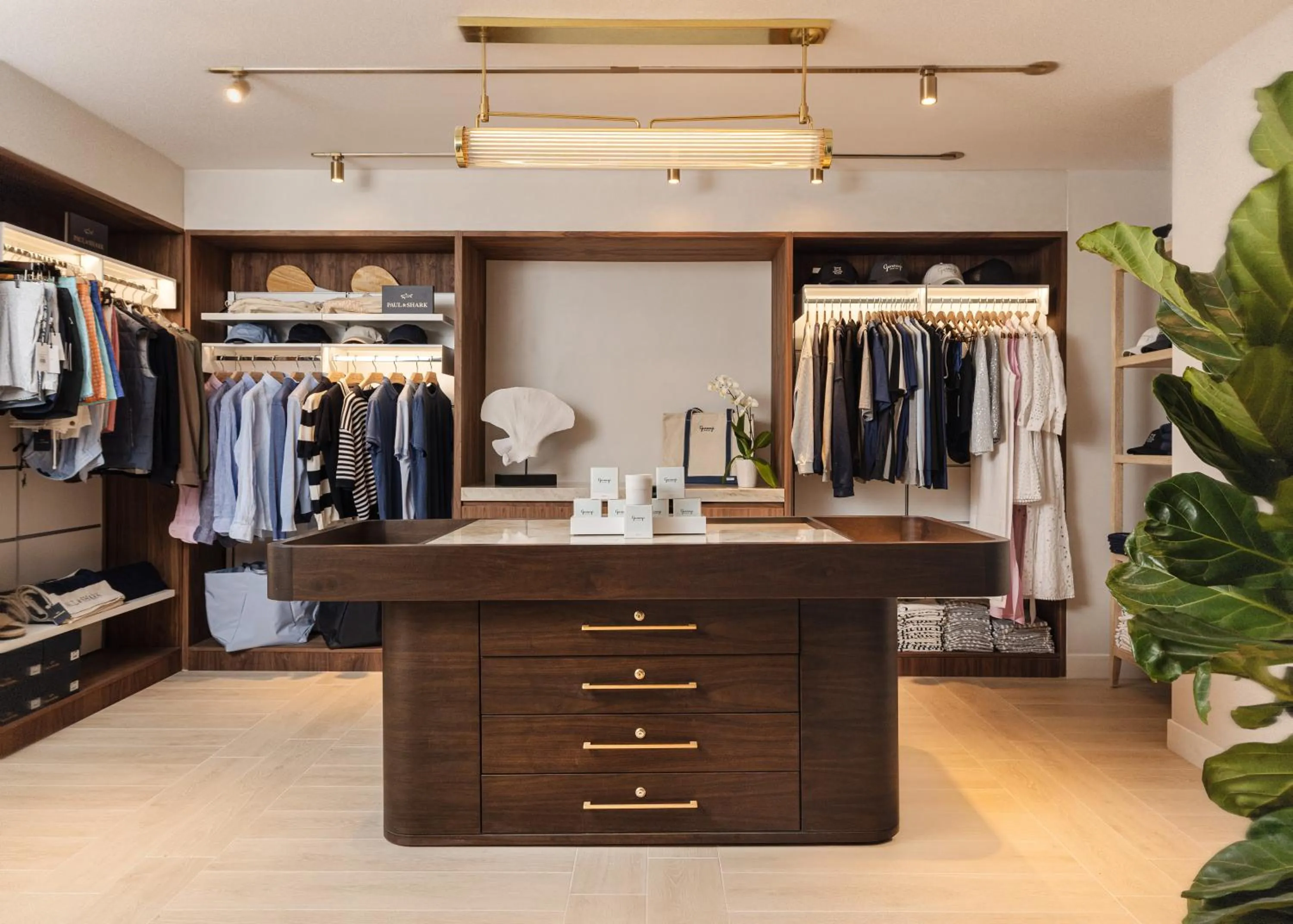 On-site shops in Gurney's Montauk Resort & Seawater Spa