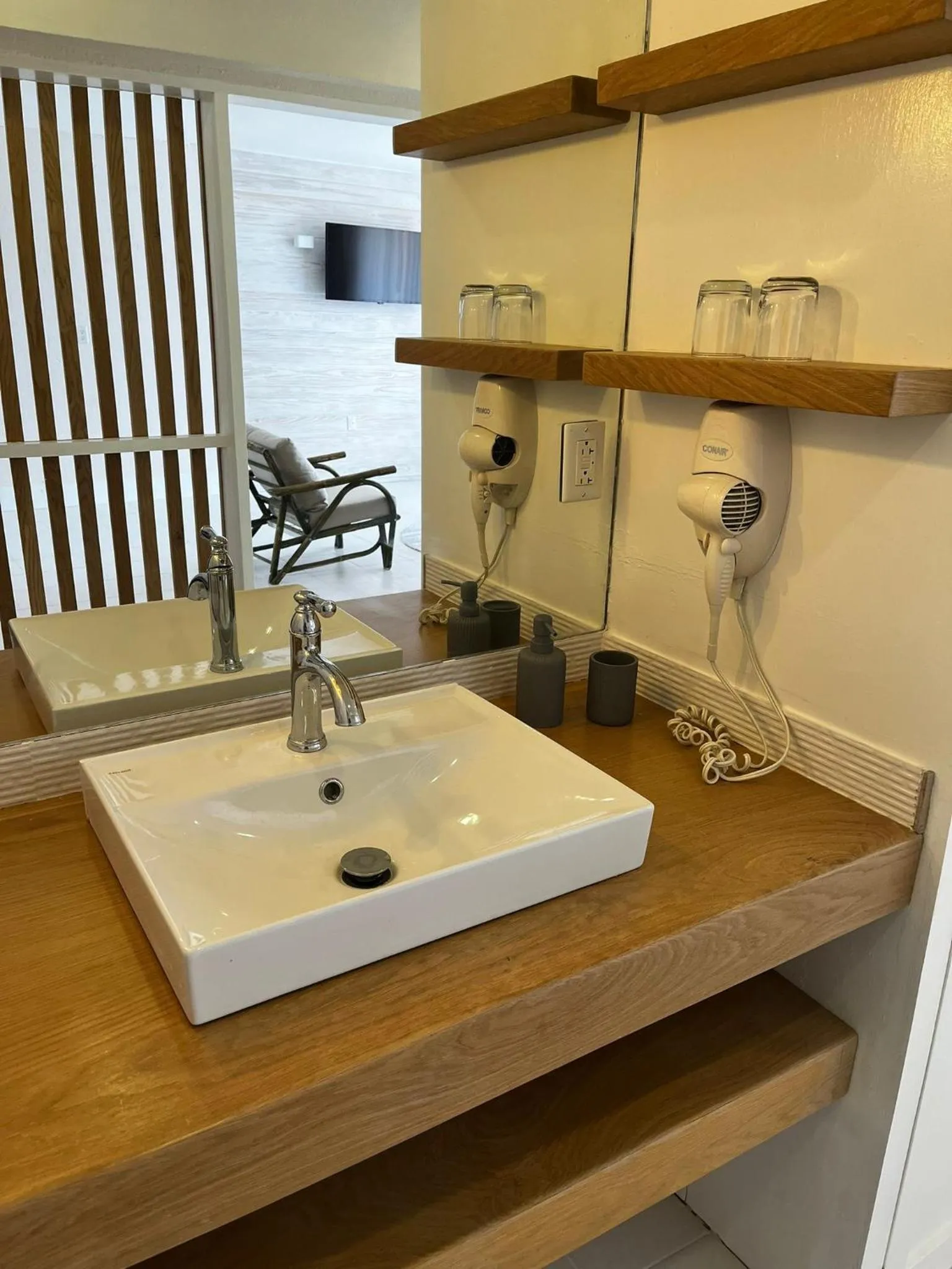 Public Bath in The Monteray Hotel