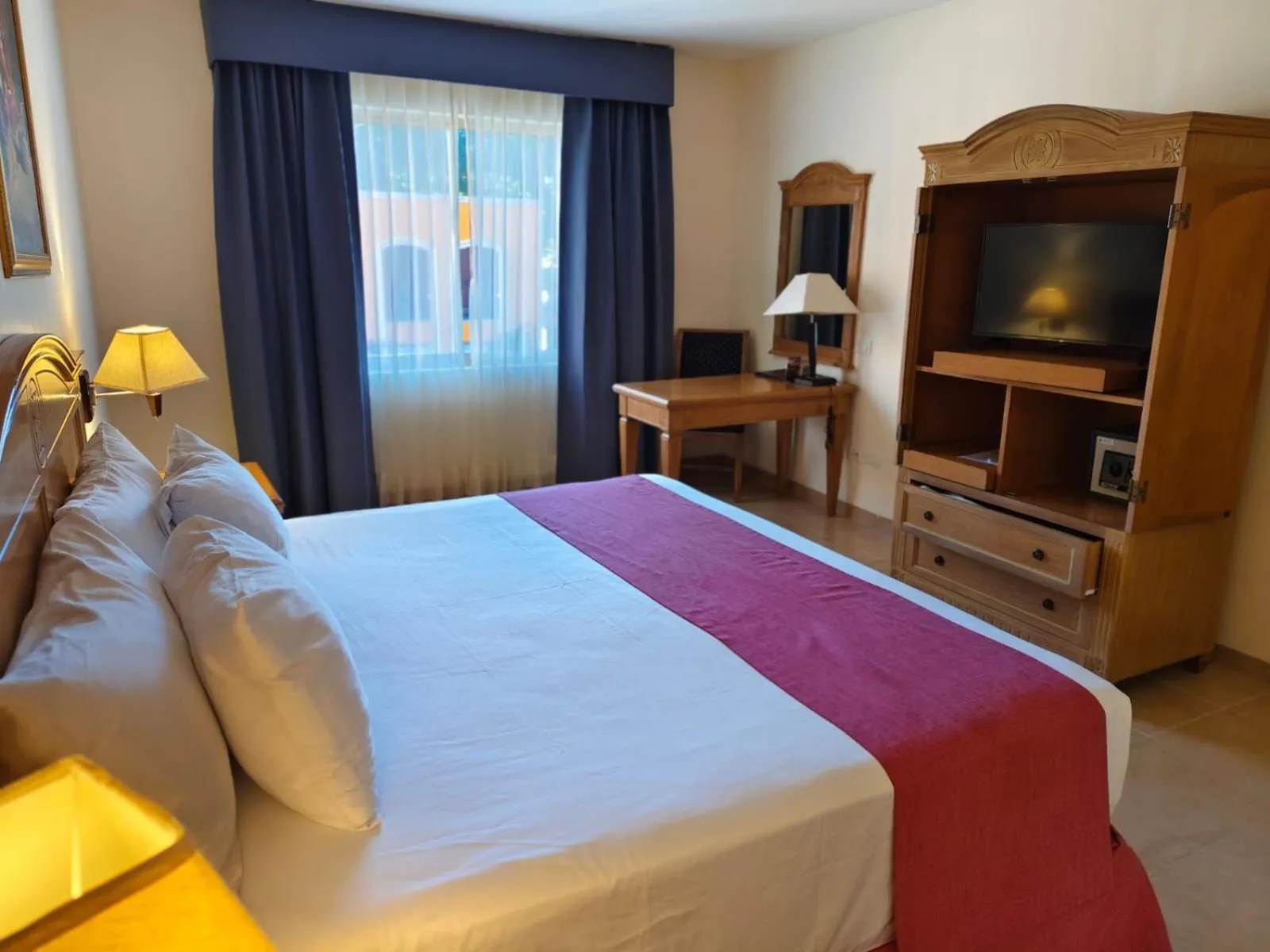 Bed in Hotel Hacienda Real