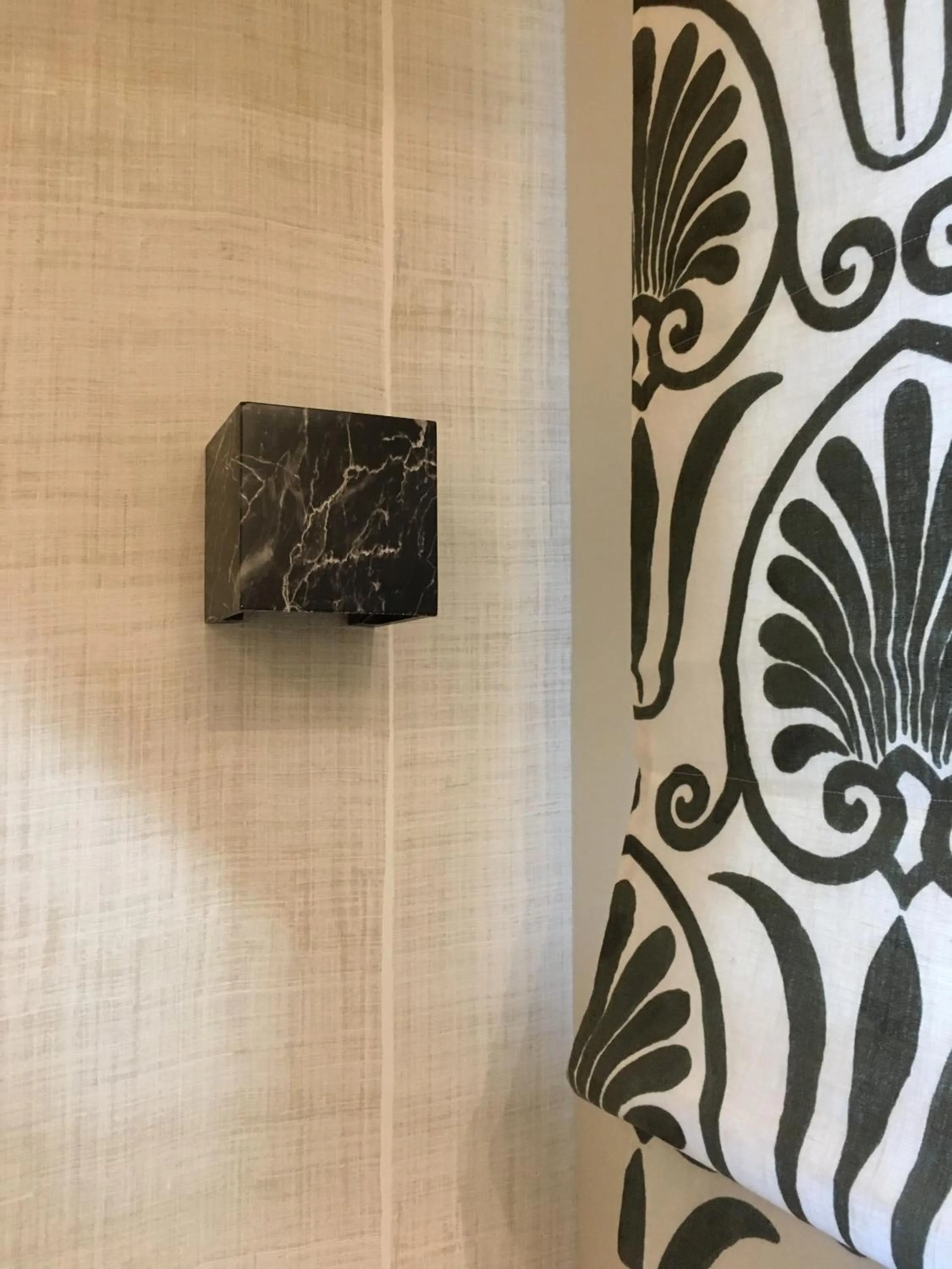 The Frogs_Guest House