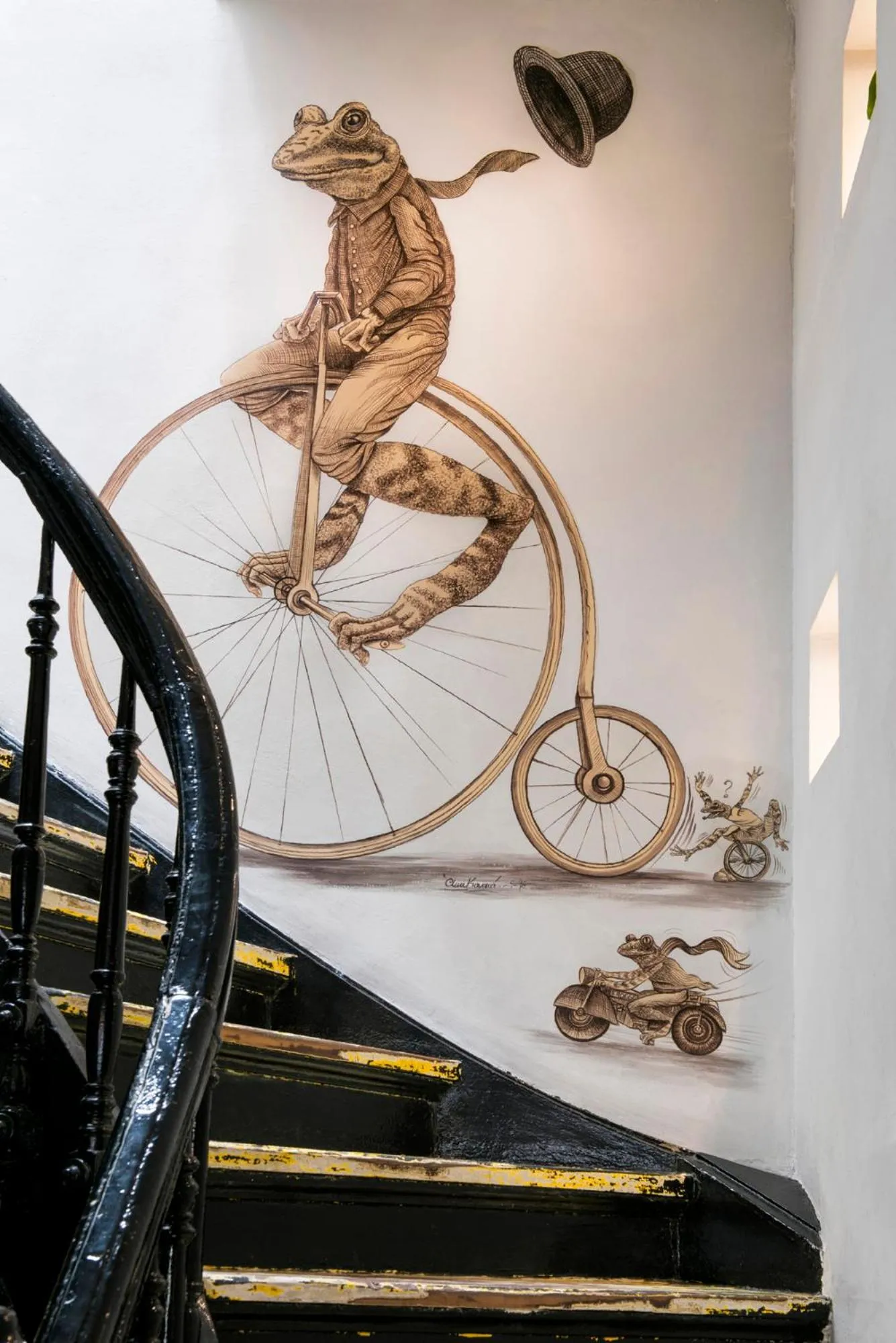 The Frogs_Guest House