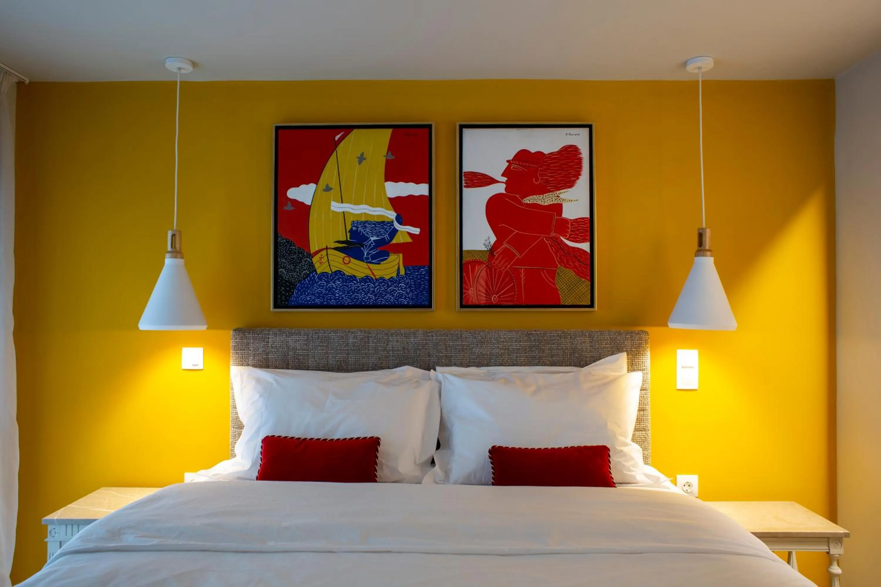 Bed in The Frogs_Guest House