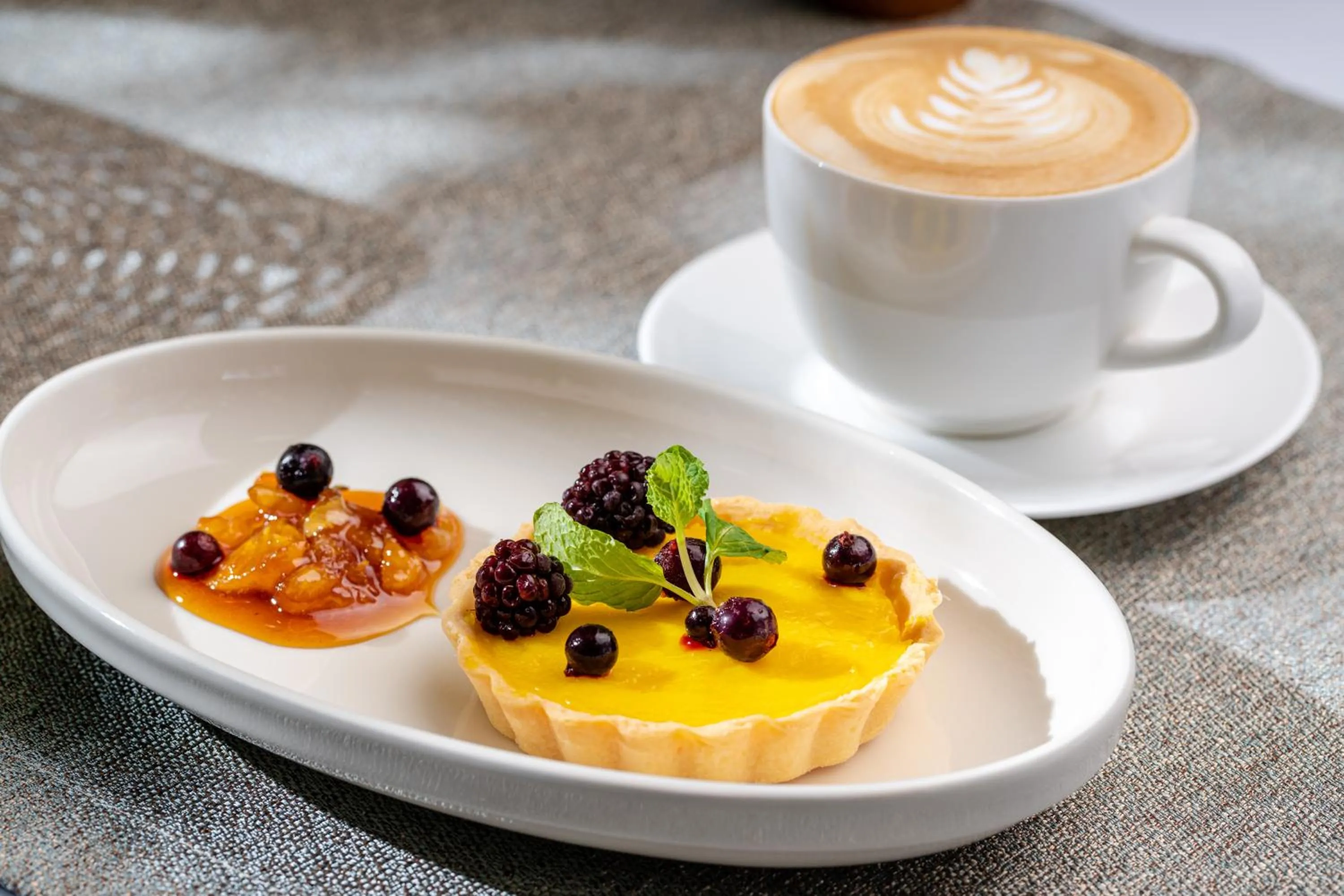 Food and drinks in Navruz Hotel Tashkent