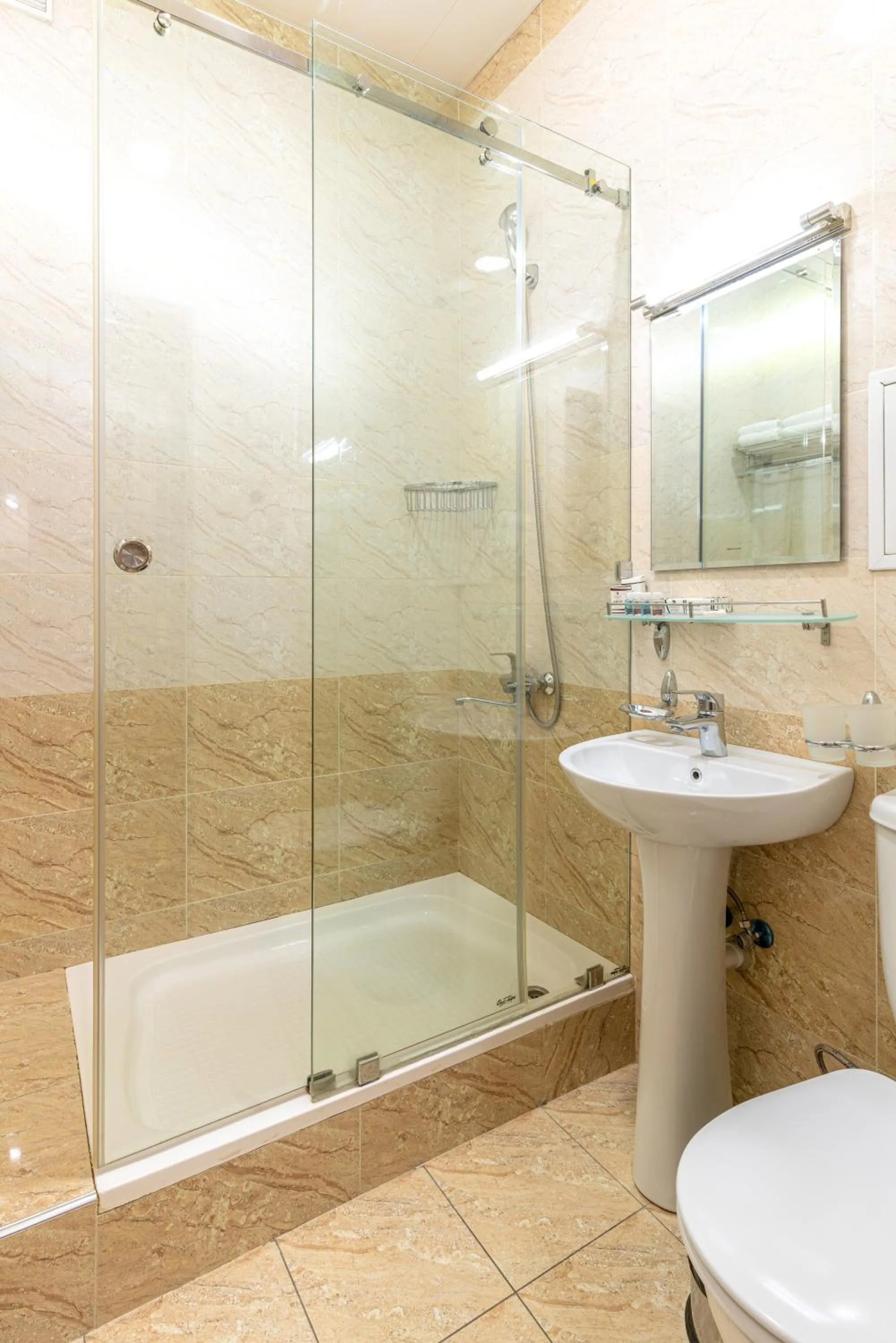 Bathroom in Navruz Hotel Tashkent