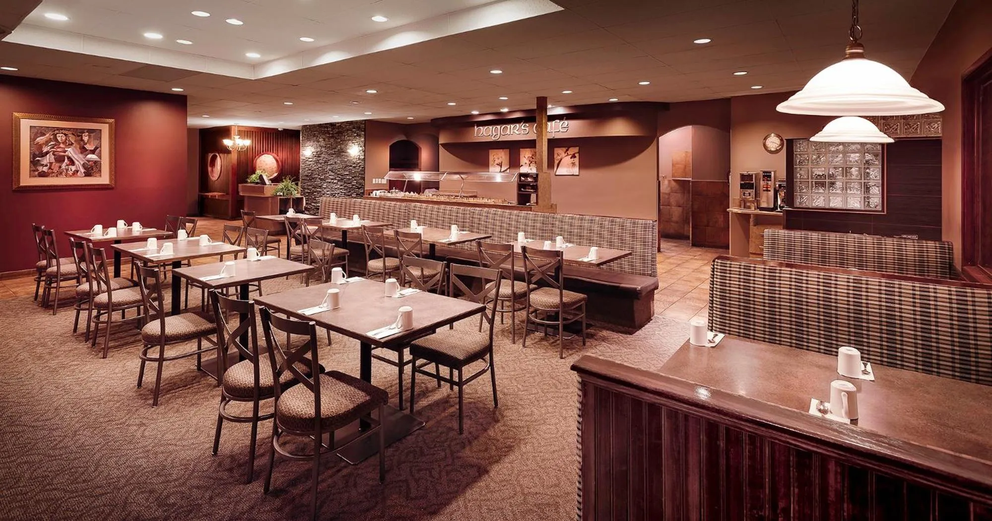 Food in Days Inn & Conference Centre by Wyndham Camrose Norsemen