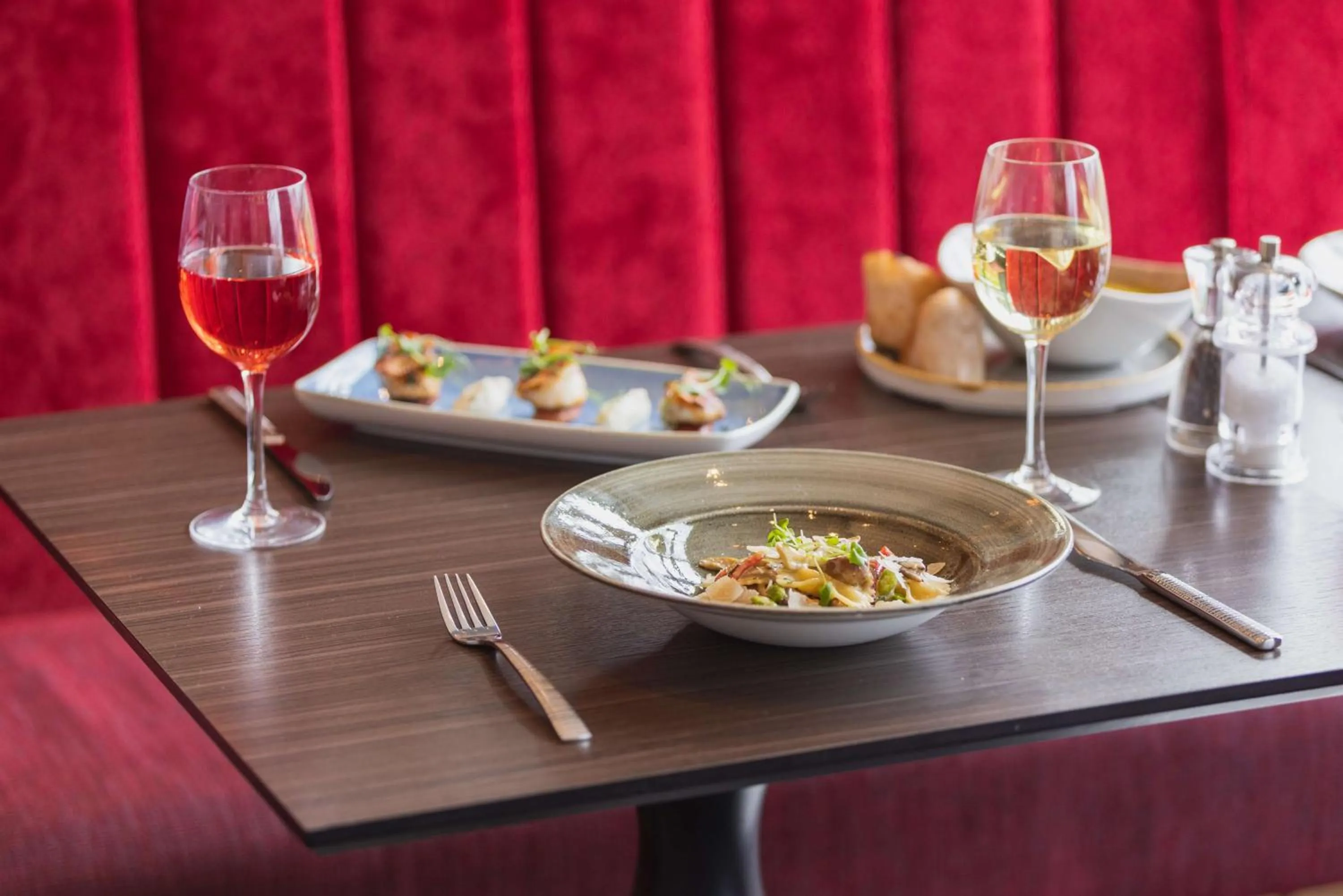 Restaurant/places to eat in Hilton Garden Inn Birmingham Airport Uk