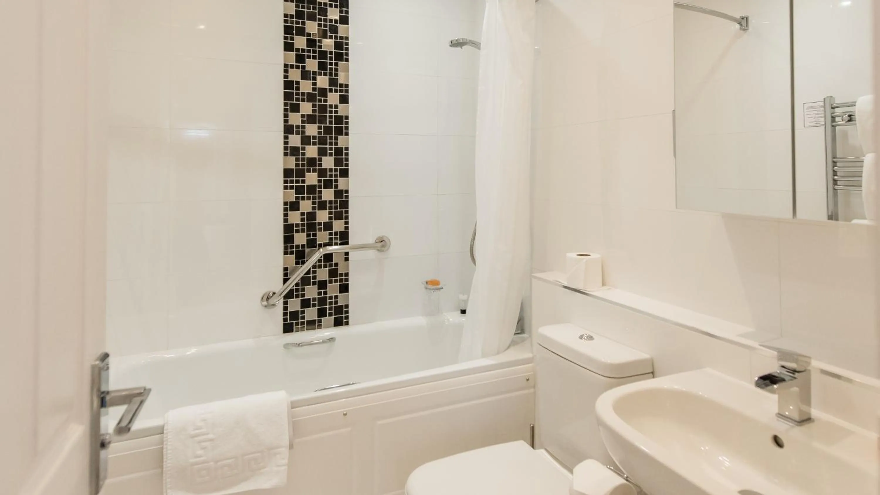 Bathroom in The Imperial Hotel