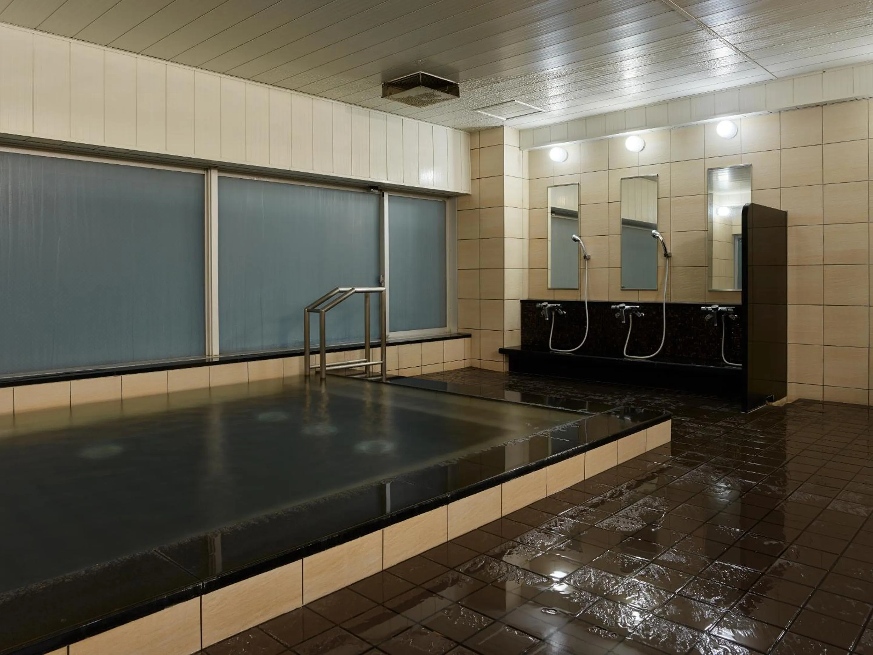 Public Bath in Mitsui Garden Hotel Shiodome Italia-gai - Tokyo