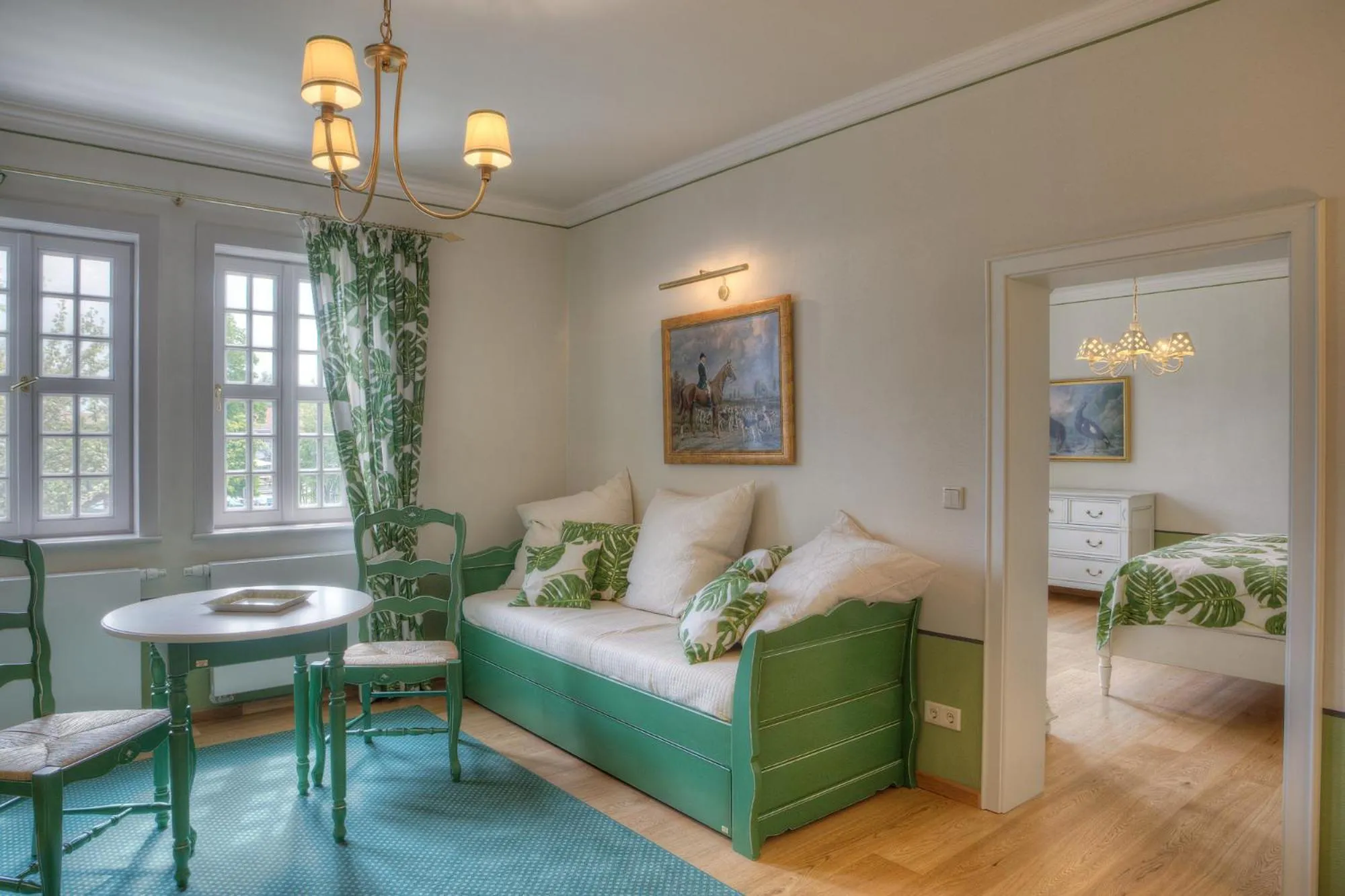 Living room, Bed in Urlaubsresidenz Marstall und Kanzlei im Schlossensemble