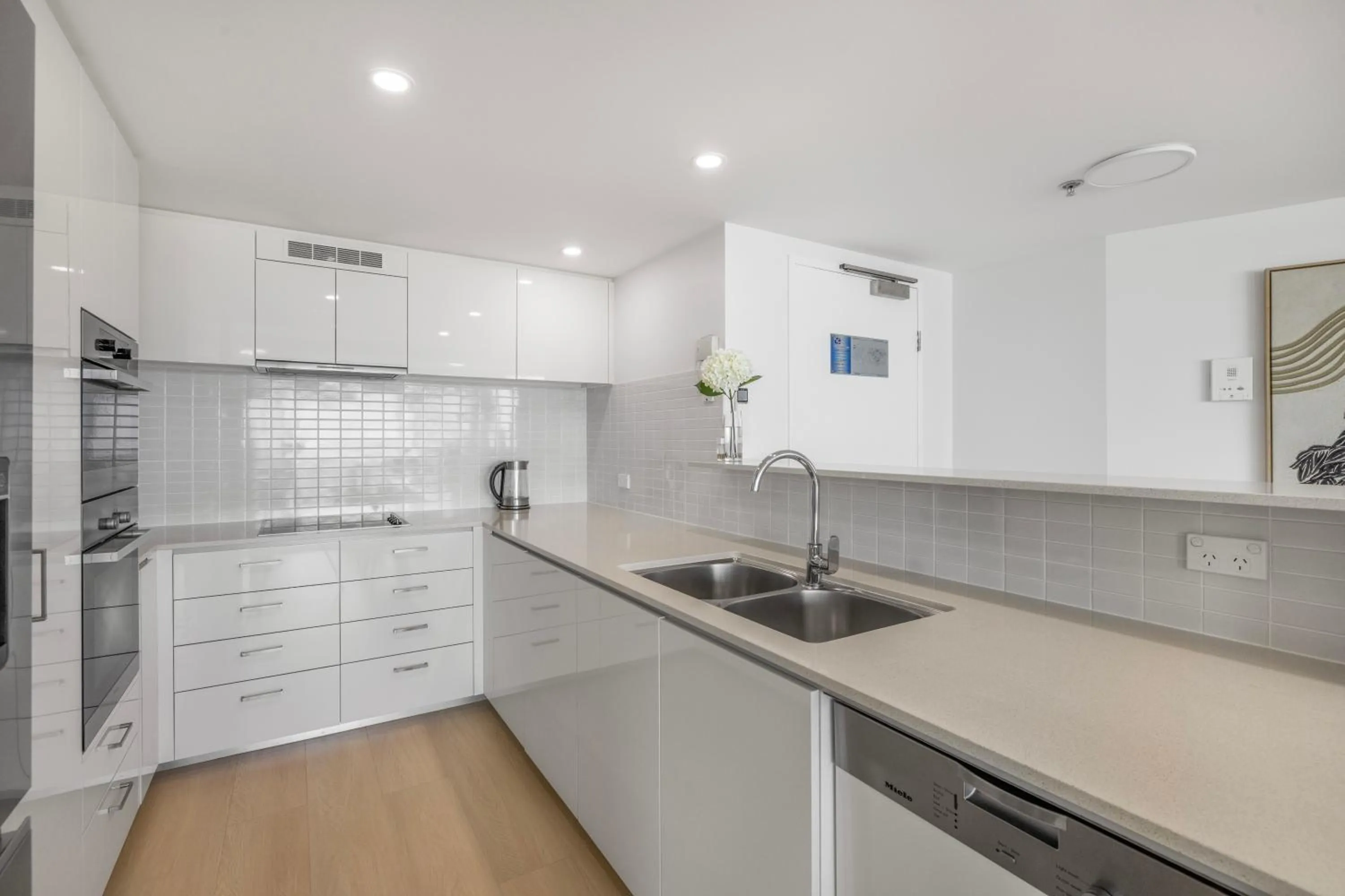 kitchen in Beach on Sixth