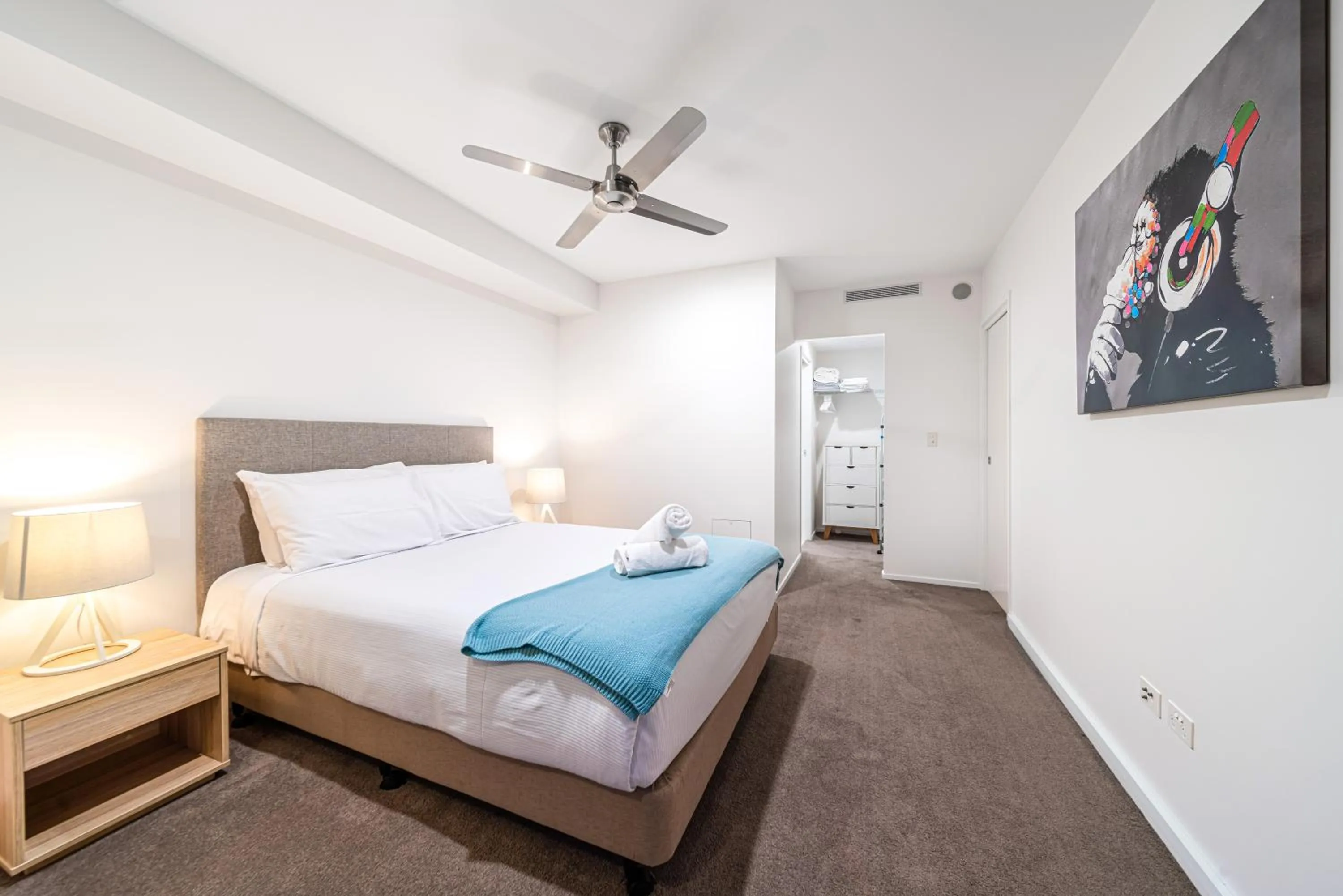 Bed in Beach on Sixth