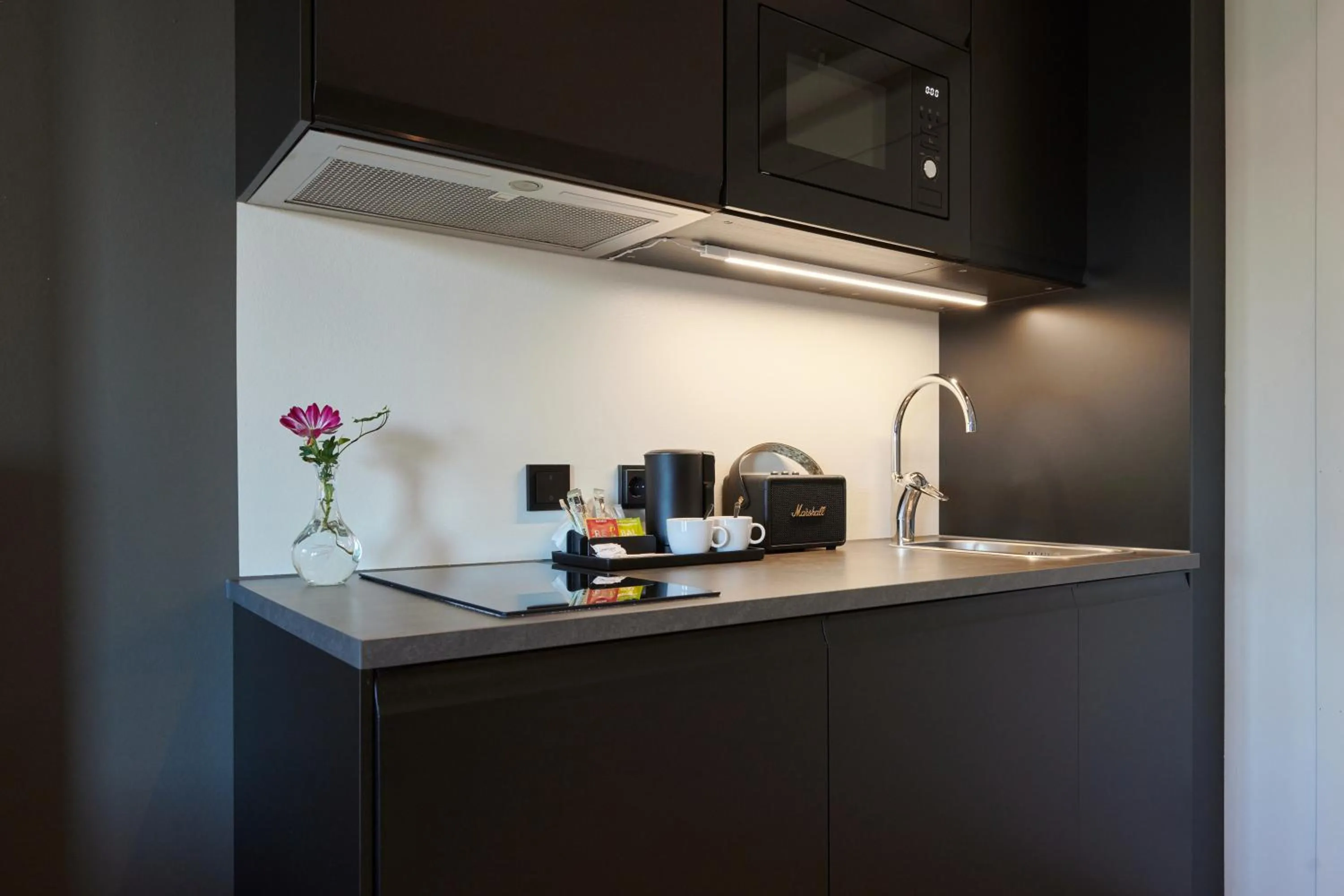 Kitchen or kitchenette in First Hotel Stockholm North